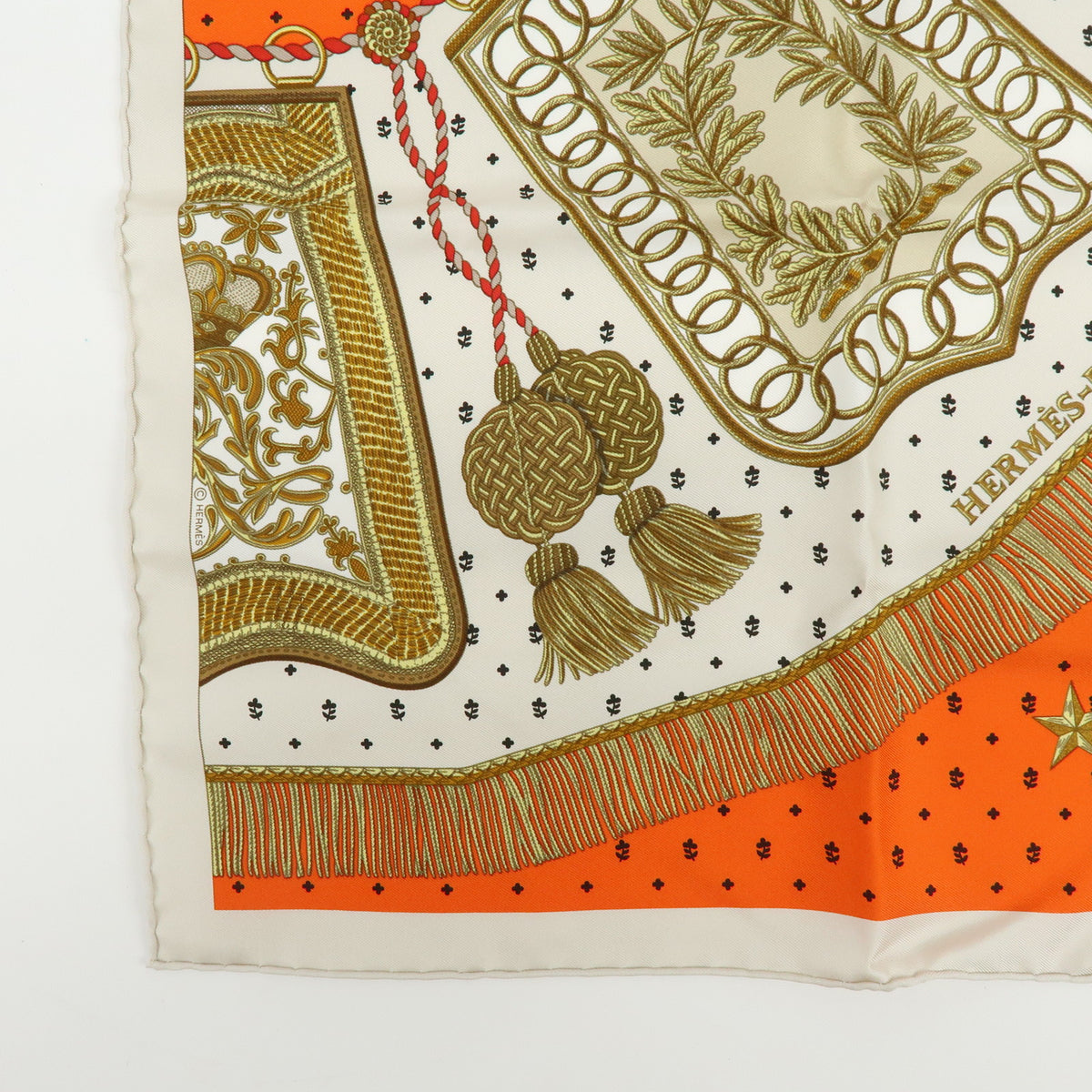 HERMES Carre 45 Gavroche Silk 100 % Scarf Poste et Cavalerie Orange