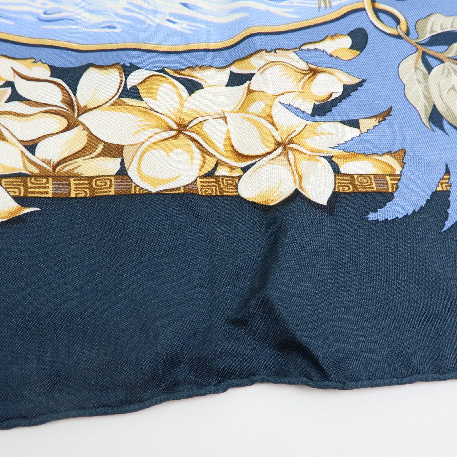 HERMES Carre 90 Silk 100% Scarf ALOHA Navy Light Brown
