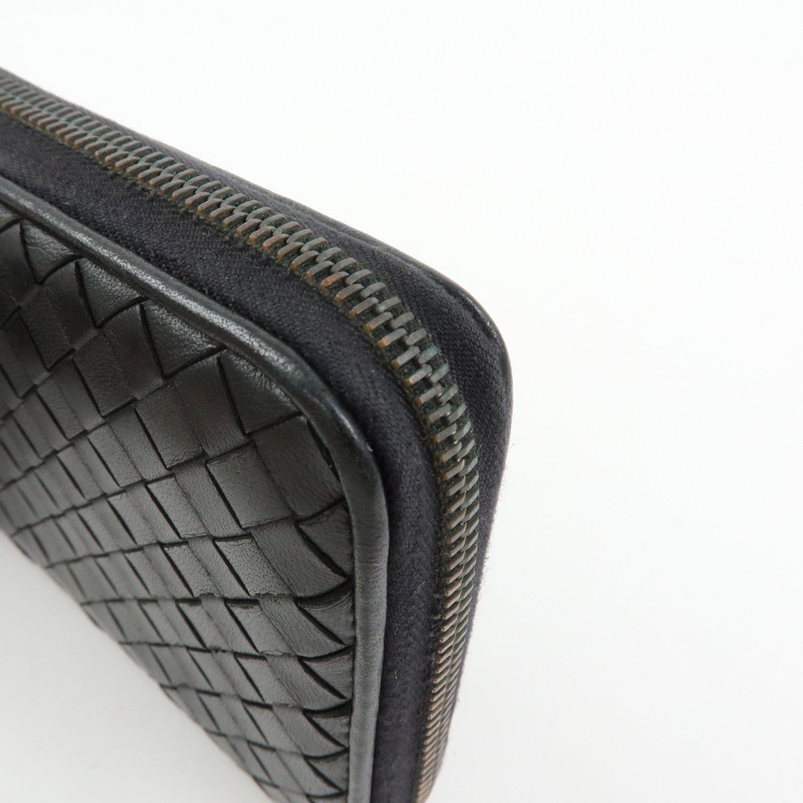 BOTTEGA VENETA Intrecciato Leather Round Zippy Long Wallet Black