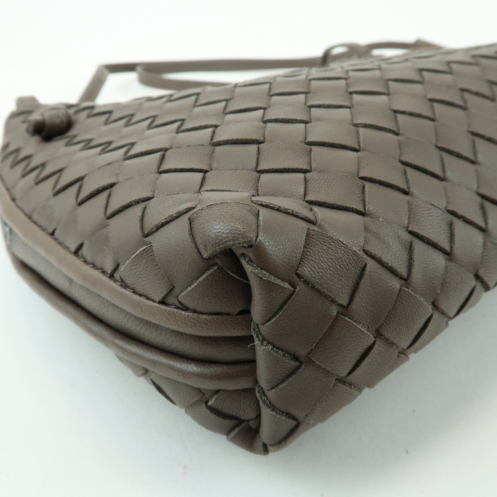 BOTTEGA VENETA Intrecciato Nodini Leather Shoulder Bag Brown