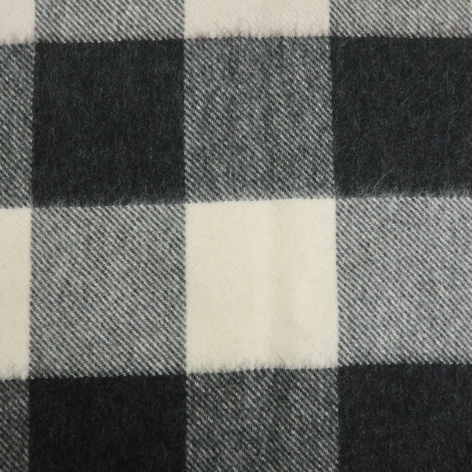 BURBERRY Lot of 2 Cashmere 100% Scarf Shawl Nova Plaid Grey Off White