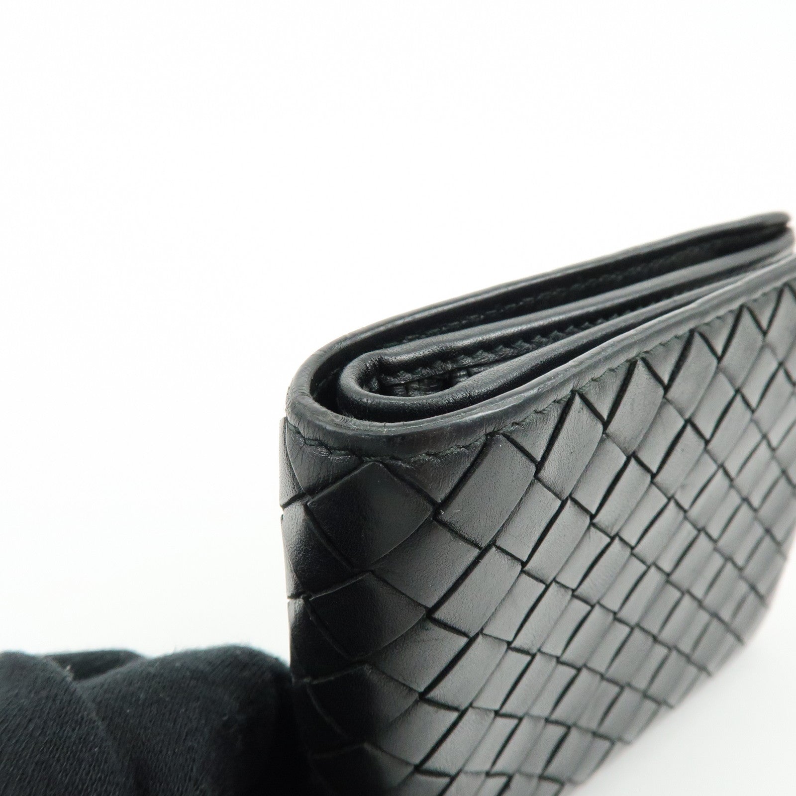 Bottega Veneta Intrecciato Leather Bi-fold Comact Wallet Black 193642