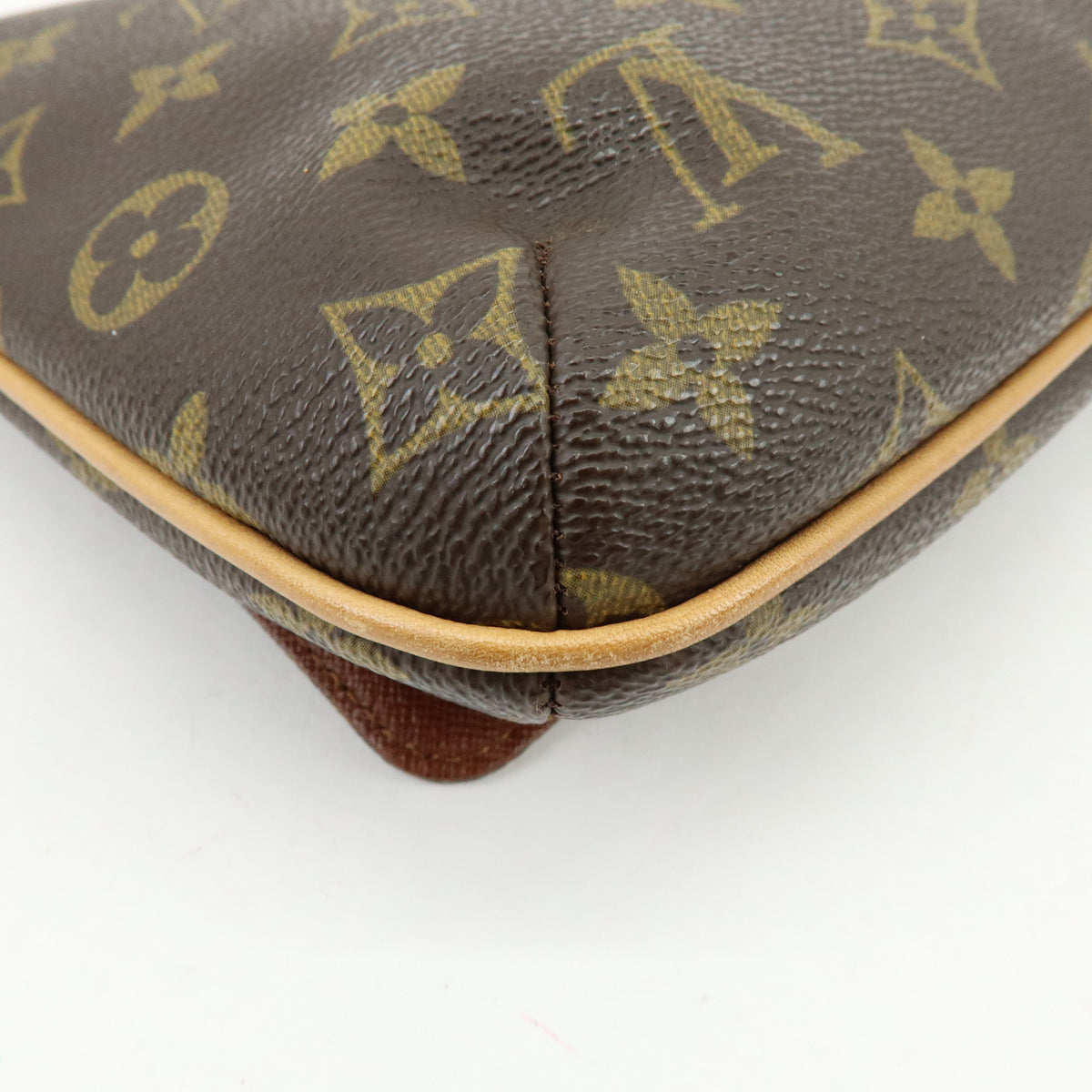 Louis Vuitton Monogram Musette Tango Short Shoulder Bag M51257