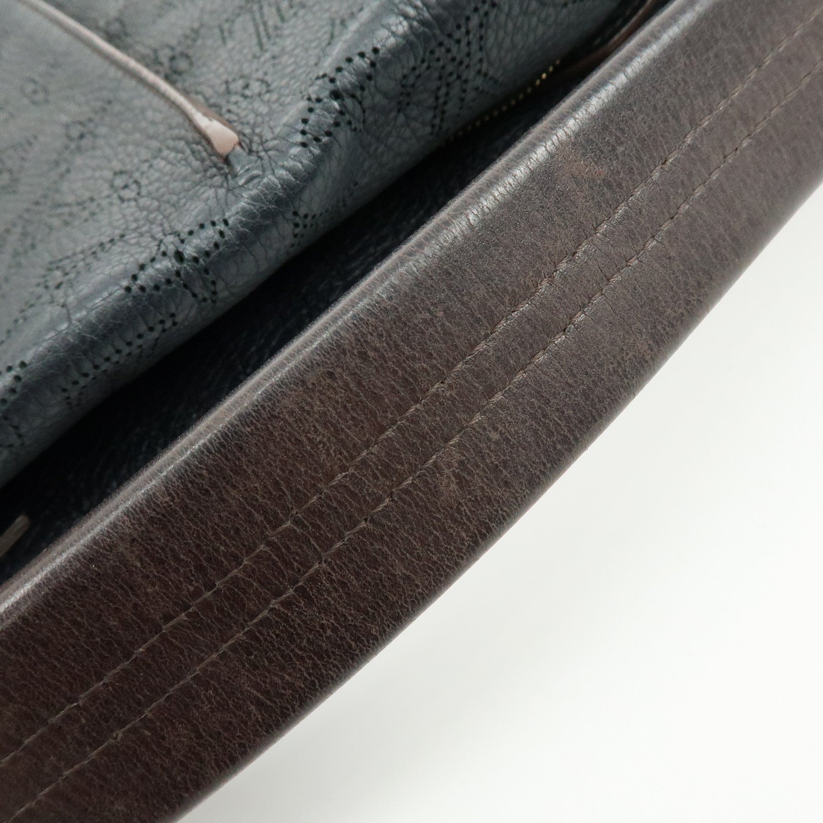 Louis Vuitton Monogram Mahina Selene MM 2Way Hand Bag Noir M93987