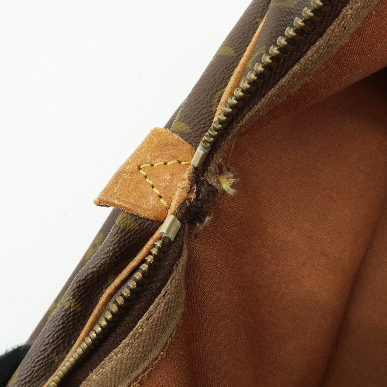 Louis Vuitton Monogram Sac Souple 55 Boston Bag Brown M41622