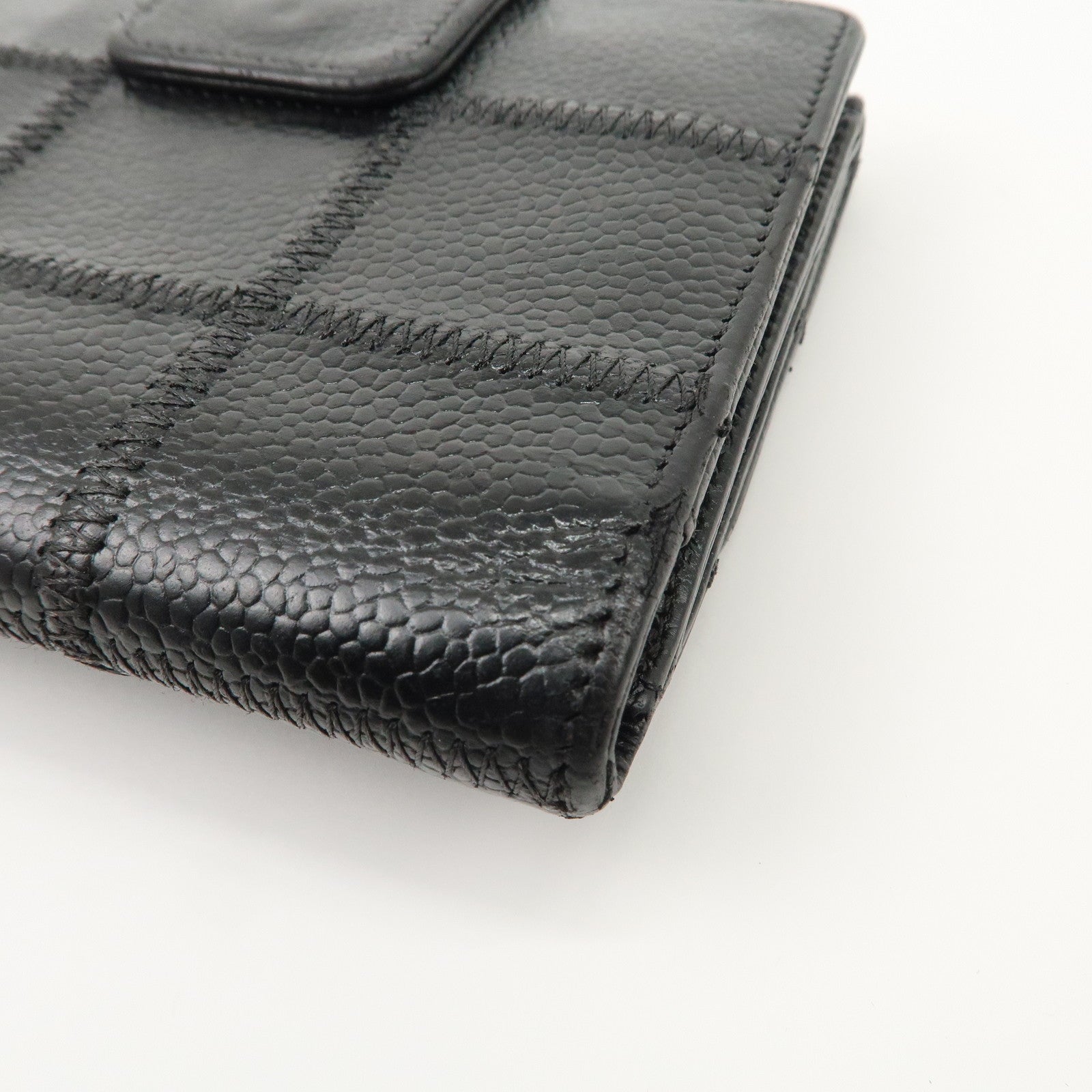 CHANEL Chocolate Bar Caviarskin W Hook Small Wallet Black Used