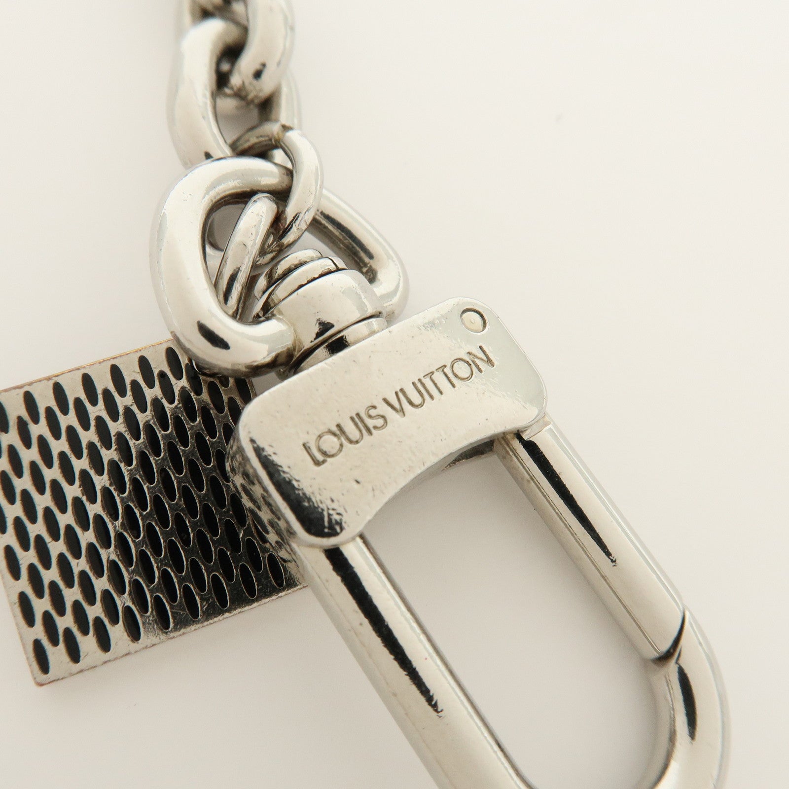 Louis Vuitton Chaine Ancre XL Bag Charm Key Holder Silver M65758