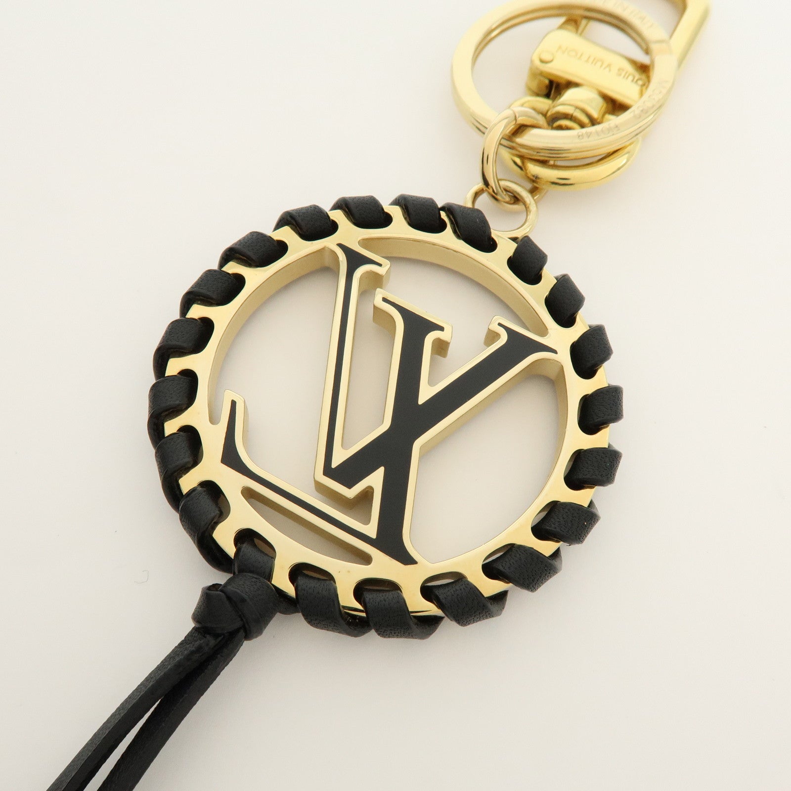 Louis Vuitton Porte Cles Very LV Circle Bag Charm Key Ring Black M63082