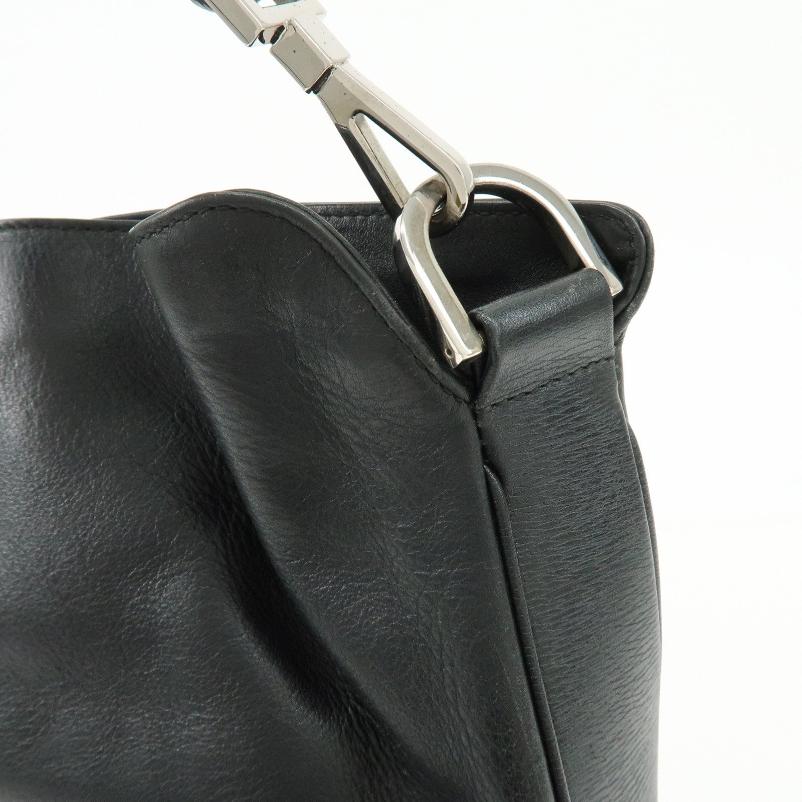 GUCCI Bamboo Leathe Hand Bag Shoulder Bag Black 001・4095