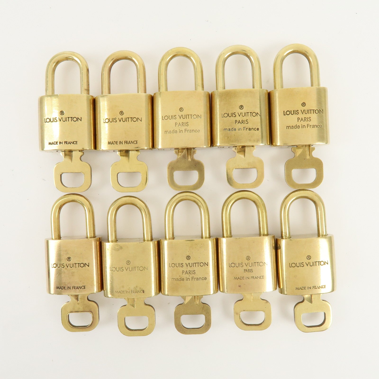 Louis Vuitton Set of 10 Metal Lock & Key Cadena Key Lock Gold