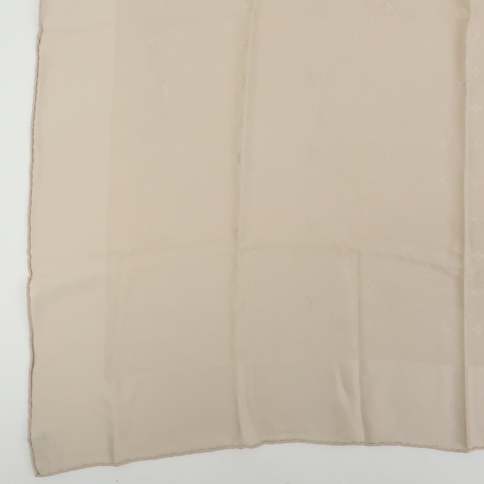 Louis Vuitton Monogram Silk 100% Scarf Shawl Beige