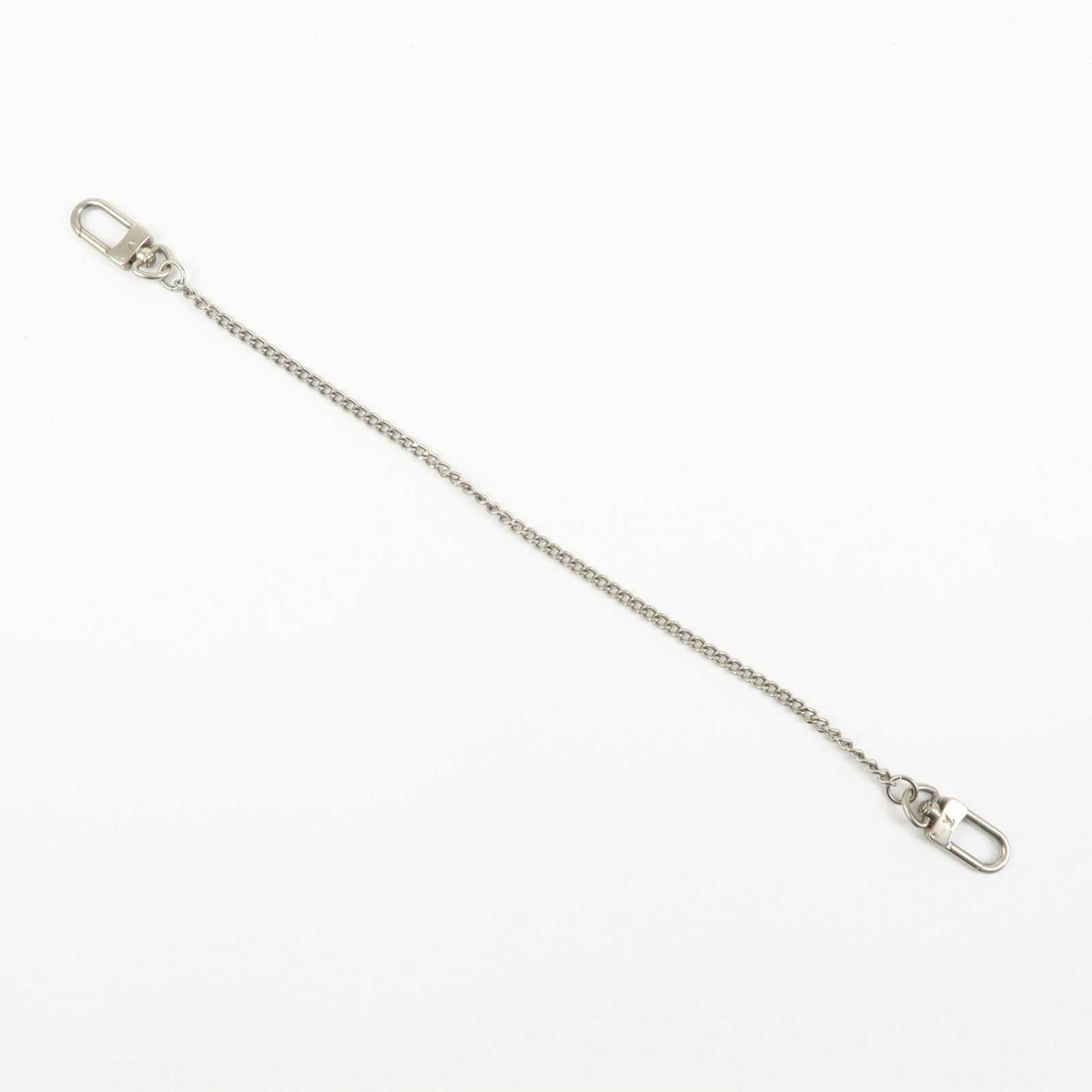 Louis Vuitton Metal Key Chain for Taiga Portefeuille Accordion
