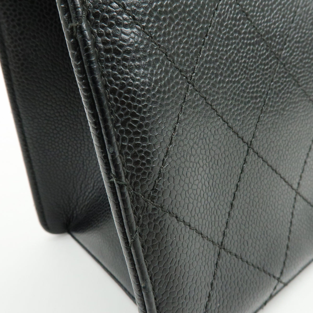 CHANEL Matelasse Caviarskin Chain Shoulder Bag Hand Bag Black A08907