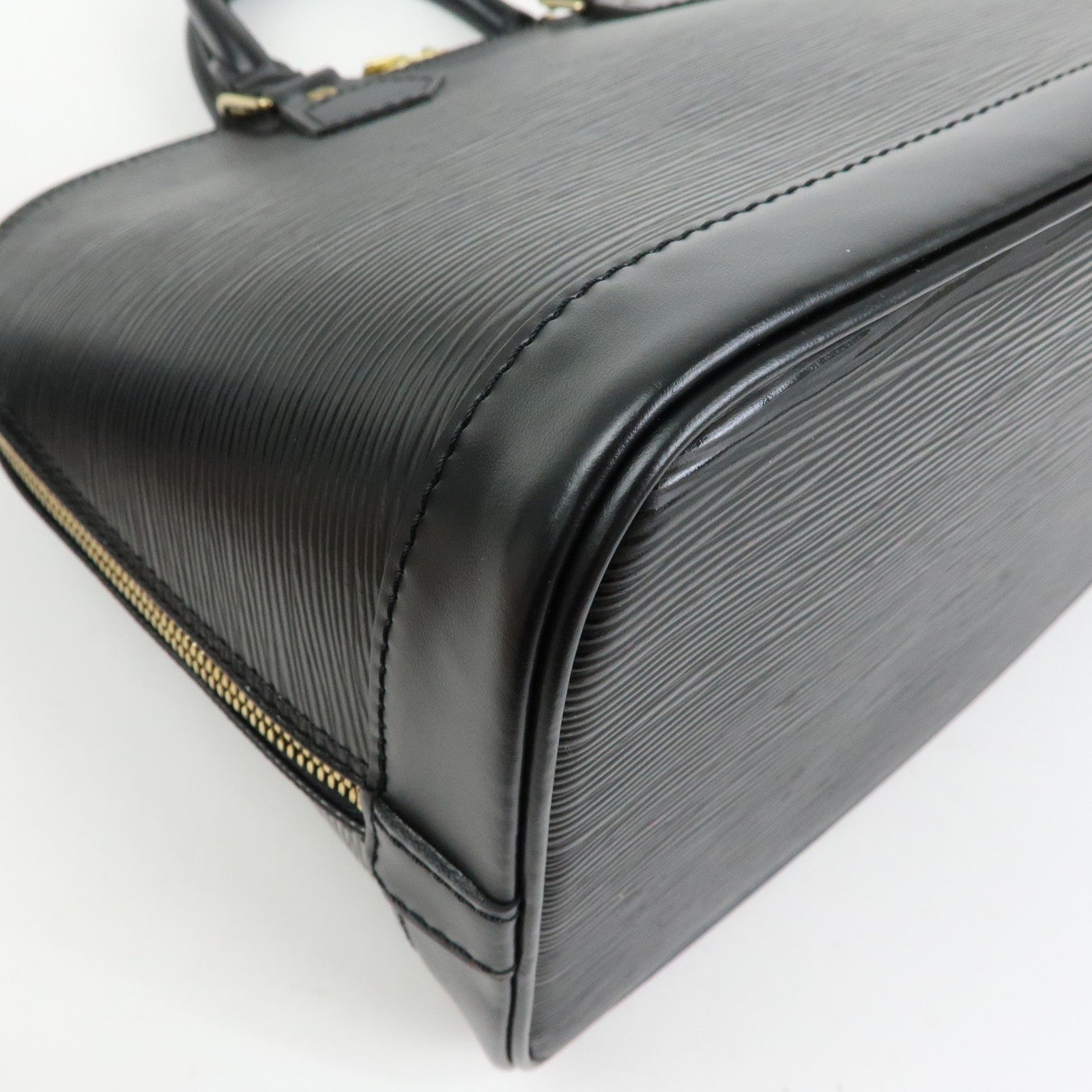 Louis Vuitton Epi Alma Hand Bag Noir Black M52142