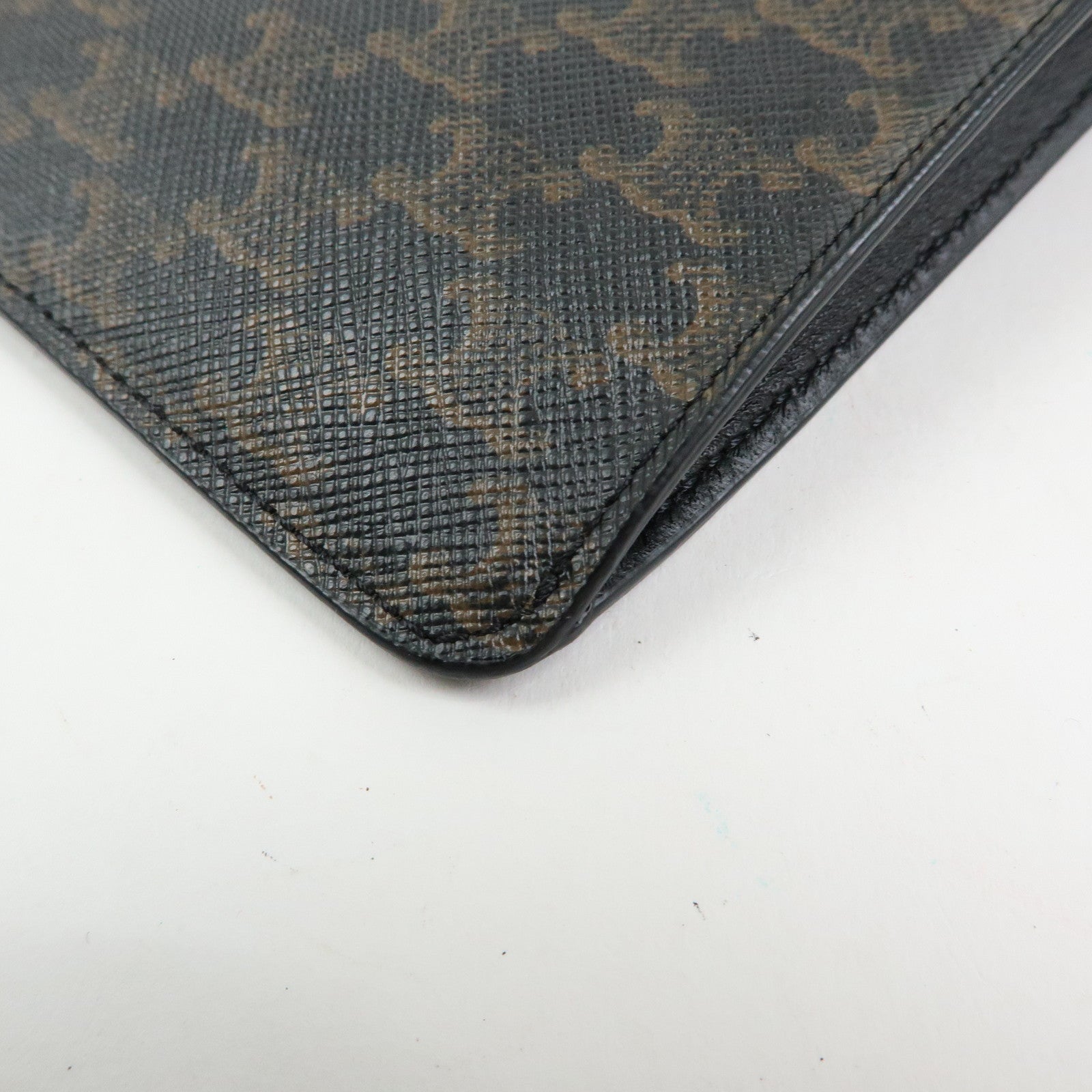 CELINE Triomphe PVC Leahter Mobile Pouch Phone Case Black Brown