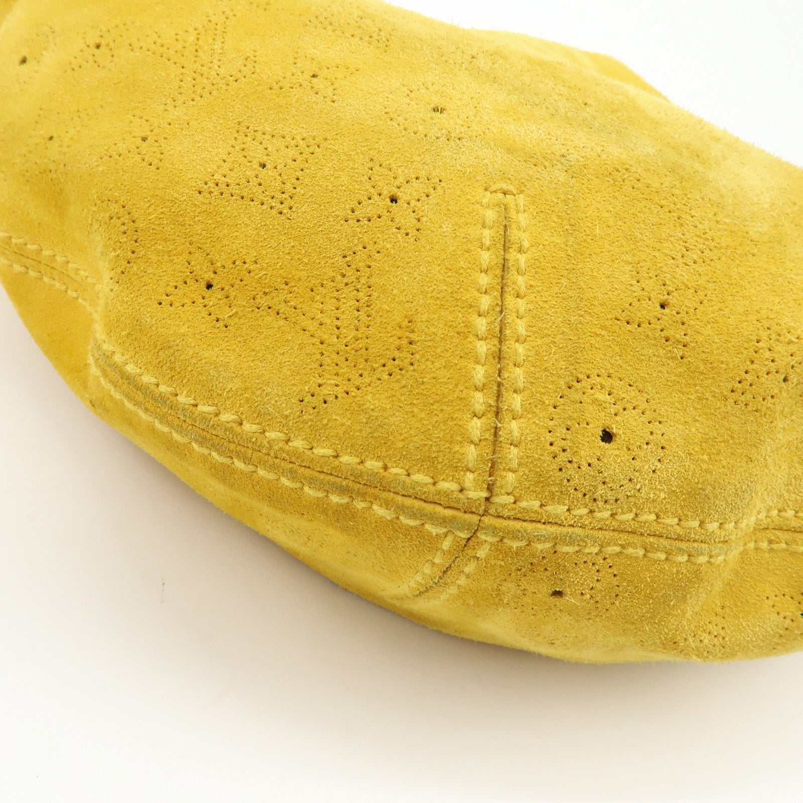 louis-vuitton-monogram-mahina-onata-gm-shoulder-bag-yellow-m95118-1