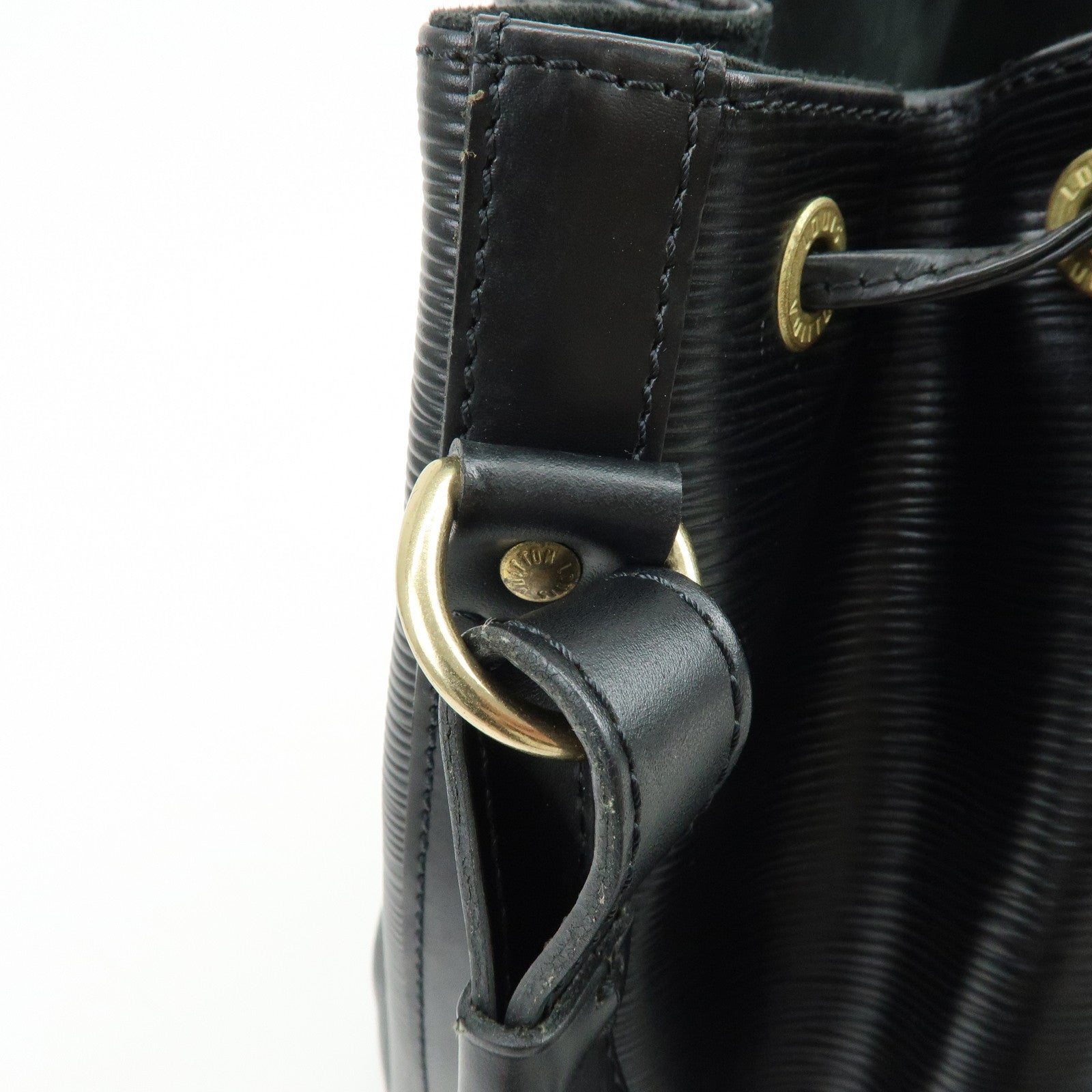 Louis Vuitton Epi Petit Noe Shoulder Bag Noir Black M44102