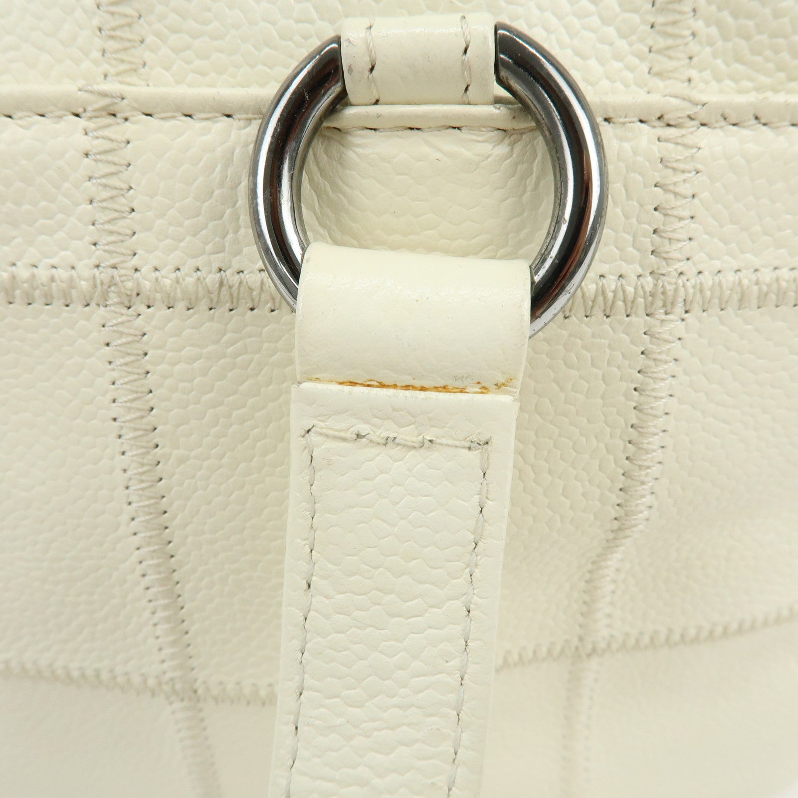 CHANEL Chocolate Bar Caviarskin Shoulder Bag Hand Bag White A26135