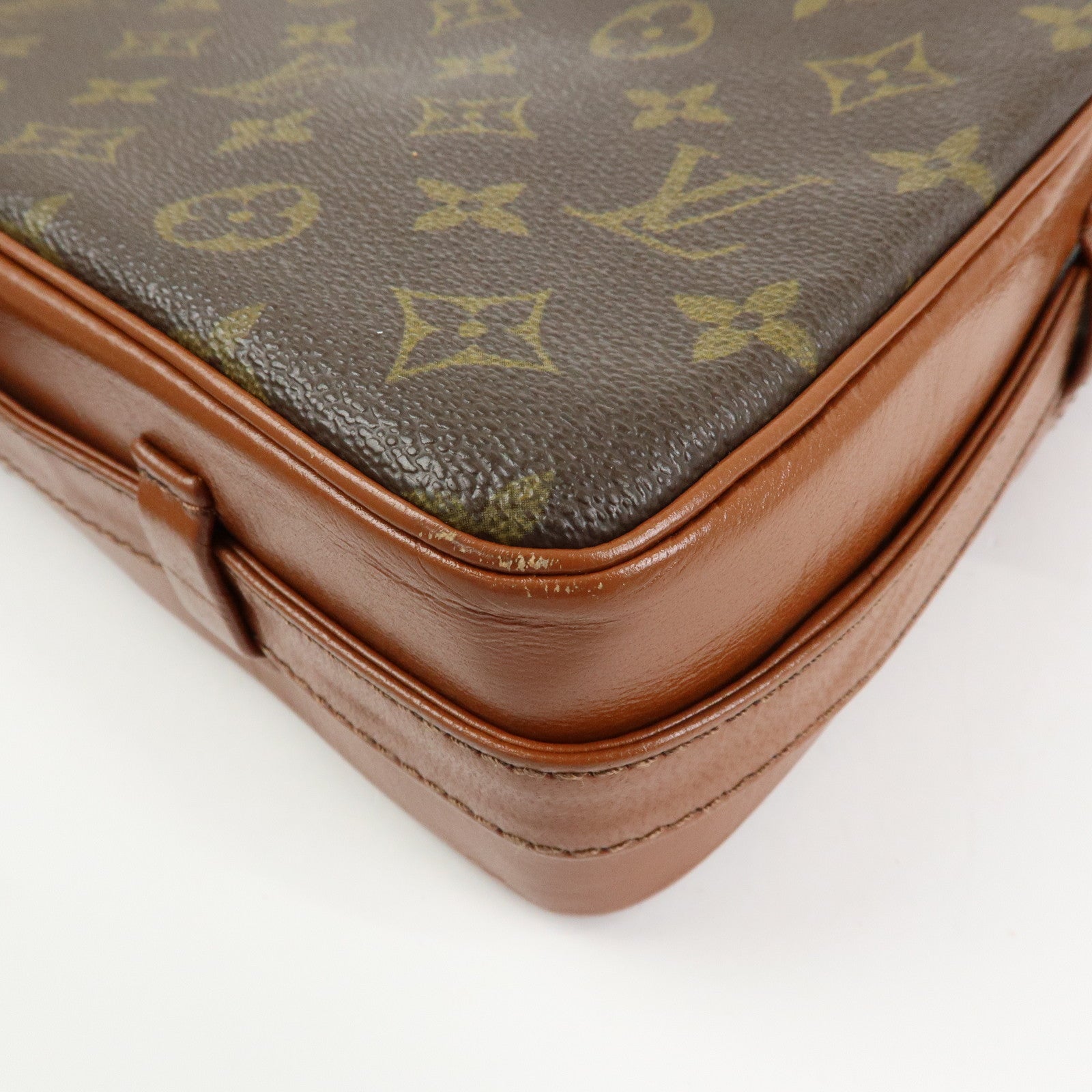 Louis Vuitton Monogram Sac Bandouliere 30 Shoulder Bag M51364