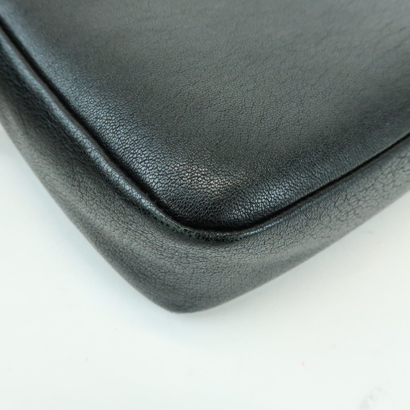 SAINT LAURENT PARIS Lou Cassandra Leather Shoulder Bag Tassel Black