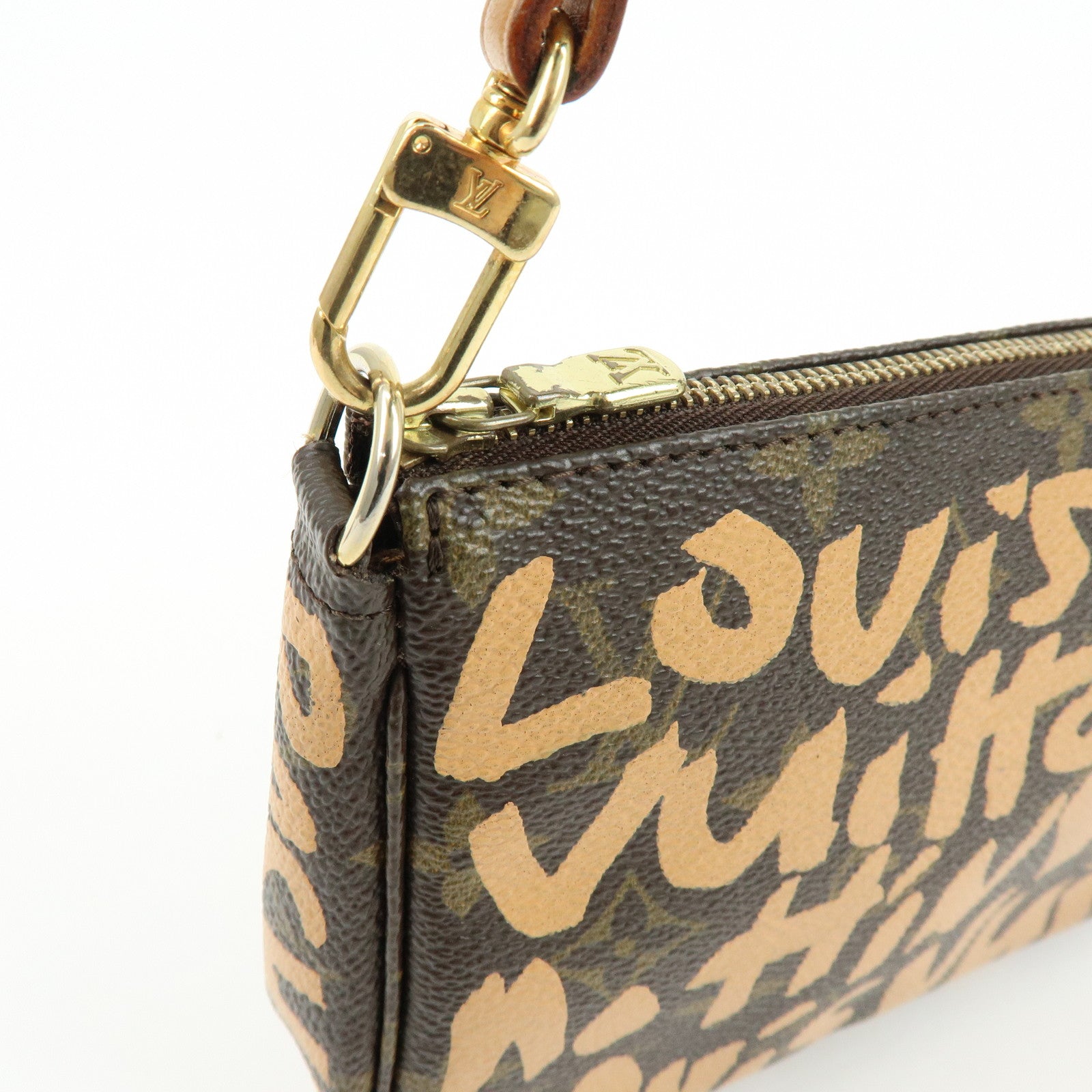 Louis Vuitton Monogram Graffiti Pochette Accessoires Hand Bag M92193