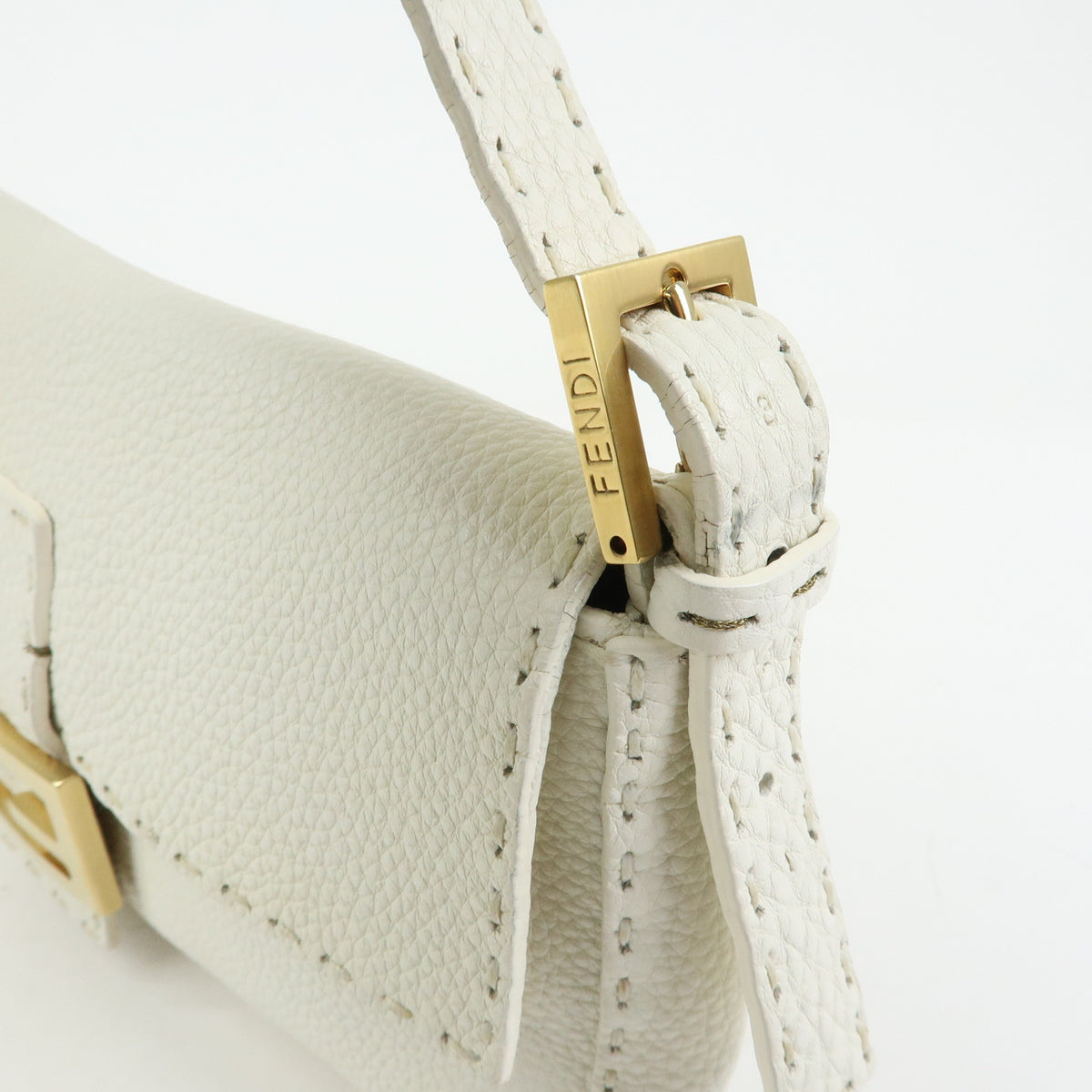 FENDI Selleria Mamma Baguette Leather Hand Bag White 8BR101