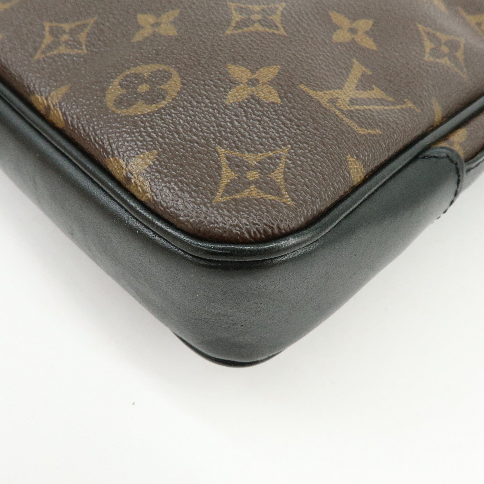 Louis Vuitton Macassar Bass MM Shoulder Bag Crossbody Bag Brown M56715