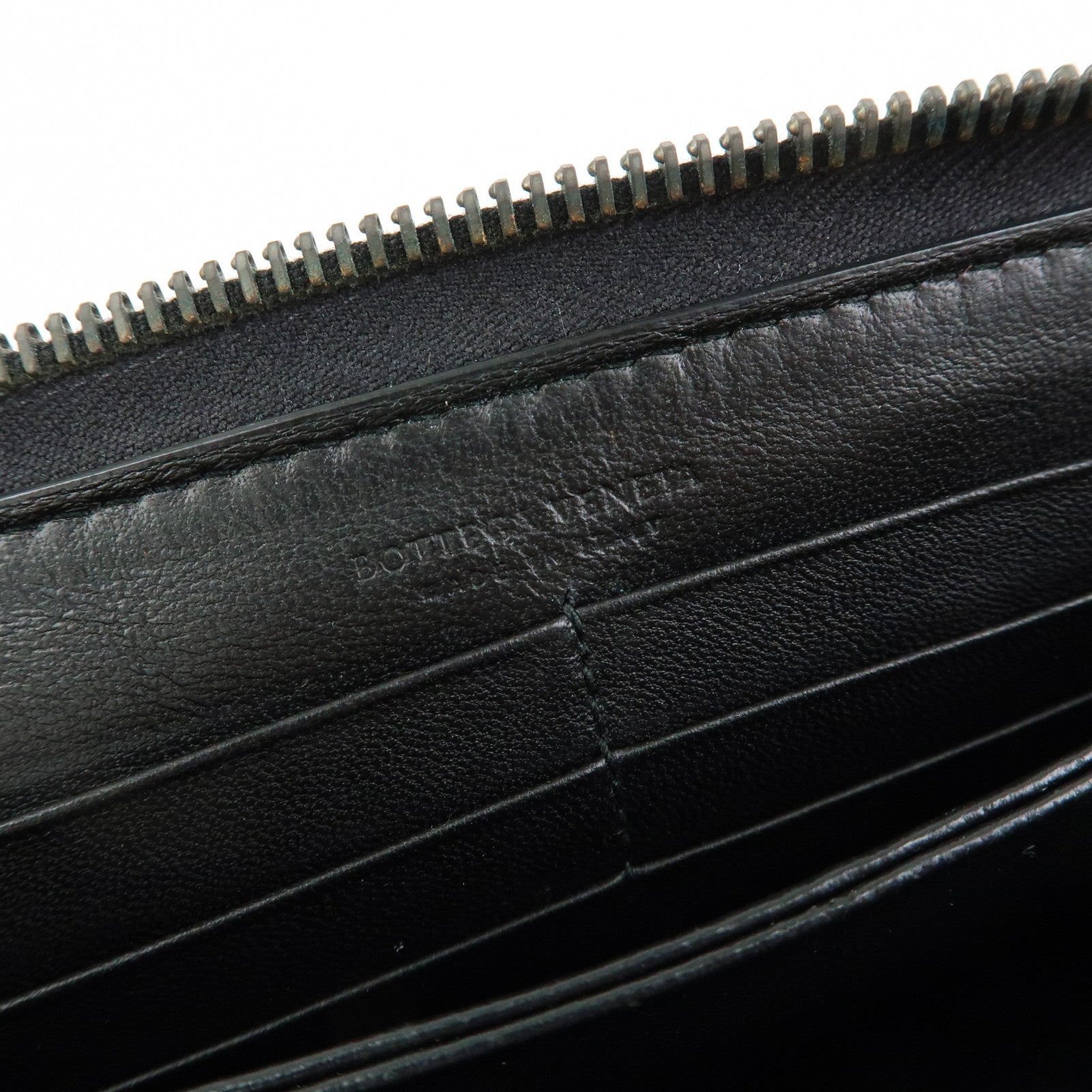 BOTTEGA VENETA Intrecciato Leather Round Zippy Long Wallet Black