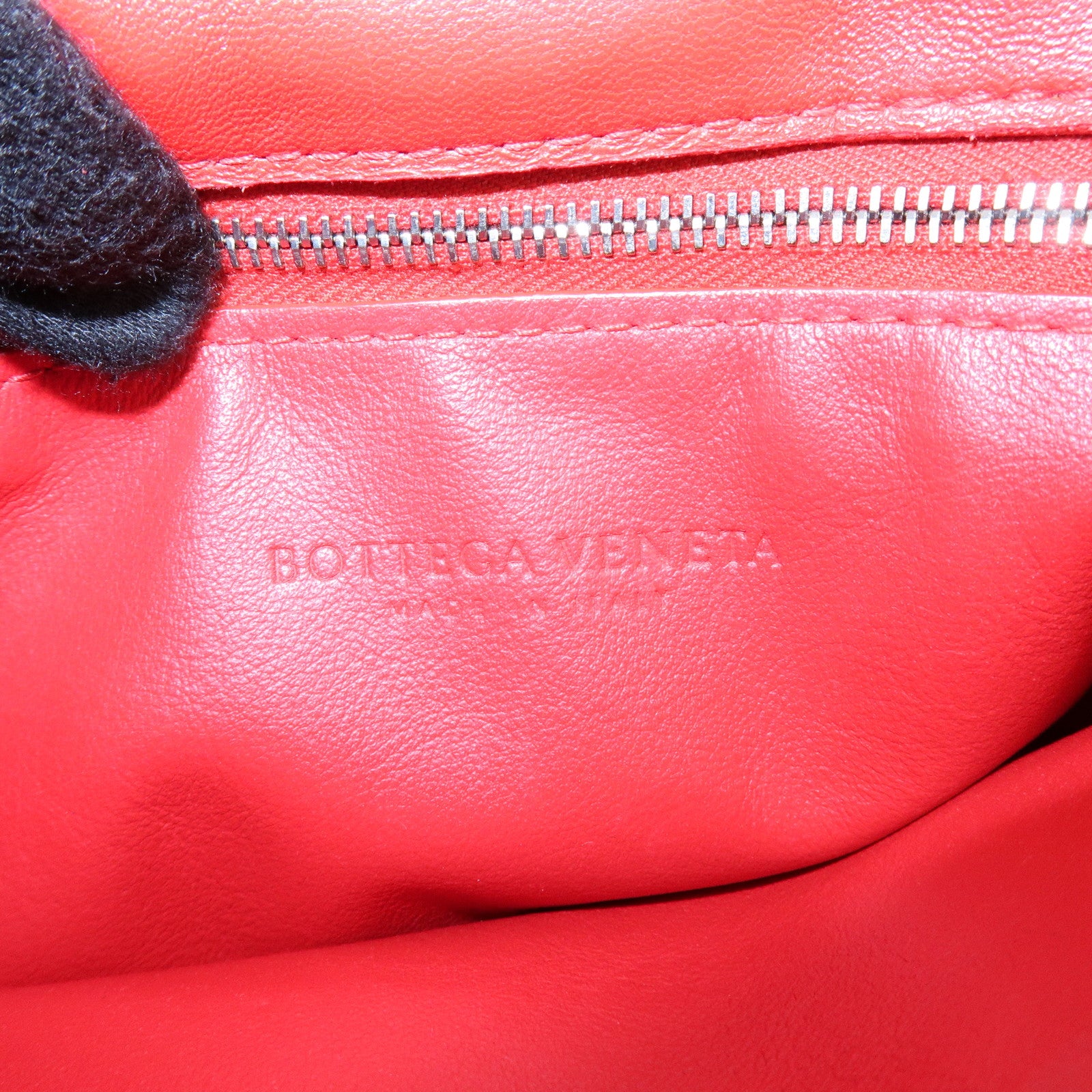 BOTTEGA VENETA Intrecciato Leather Shoulder Bag Crossbody Bag Red