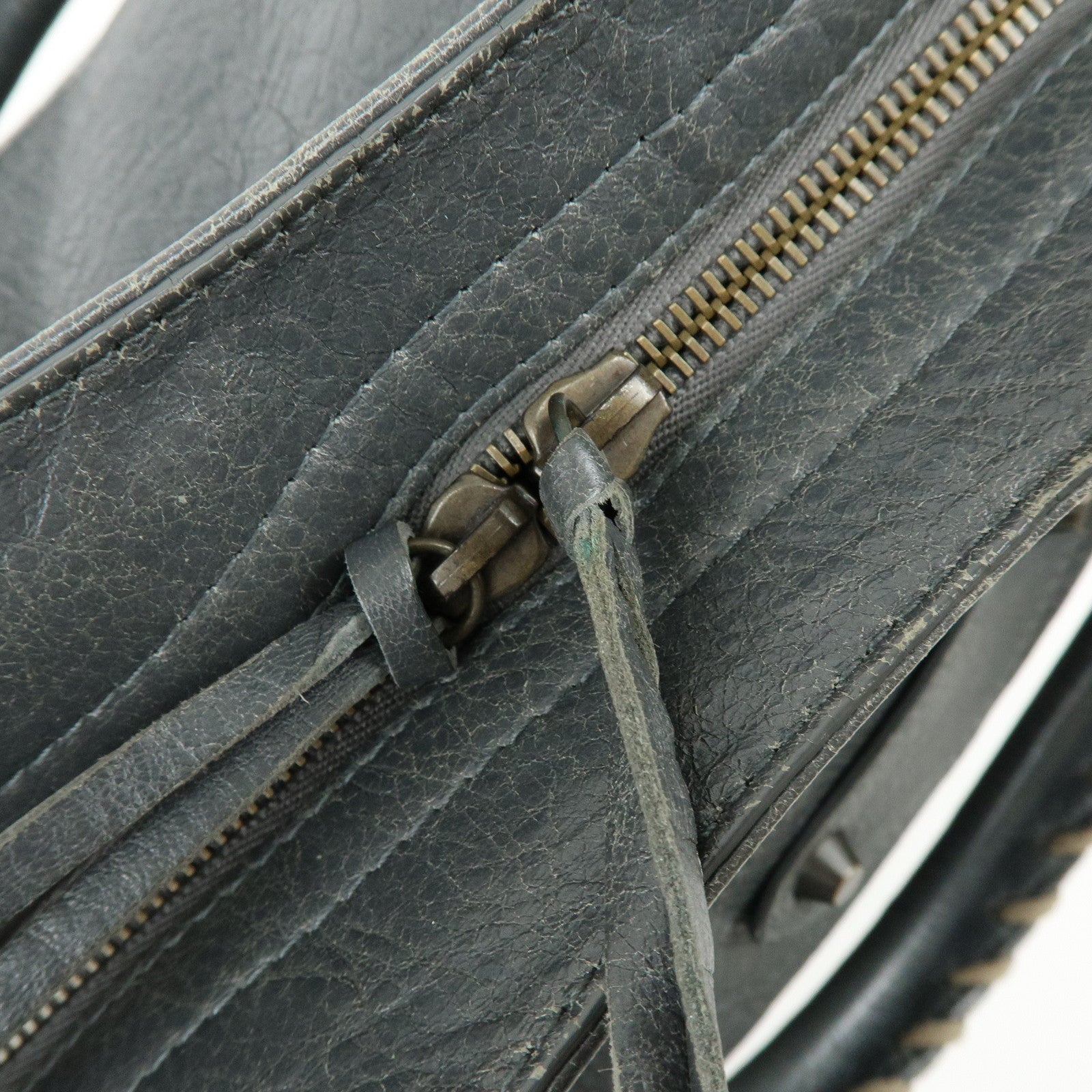 BALENCIAGA Classic Velo Leather Hand Bag Grey 235216