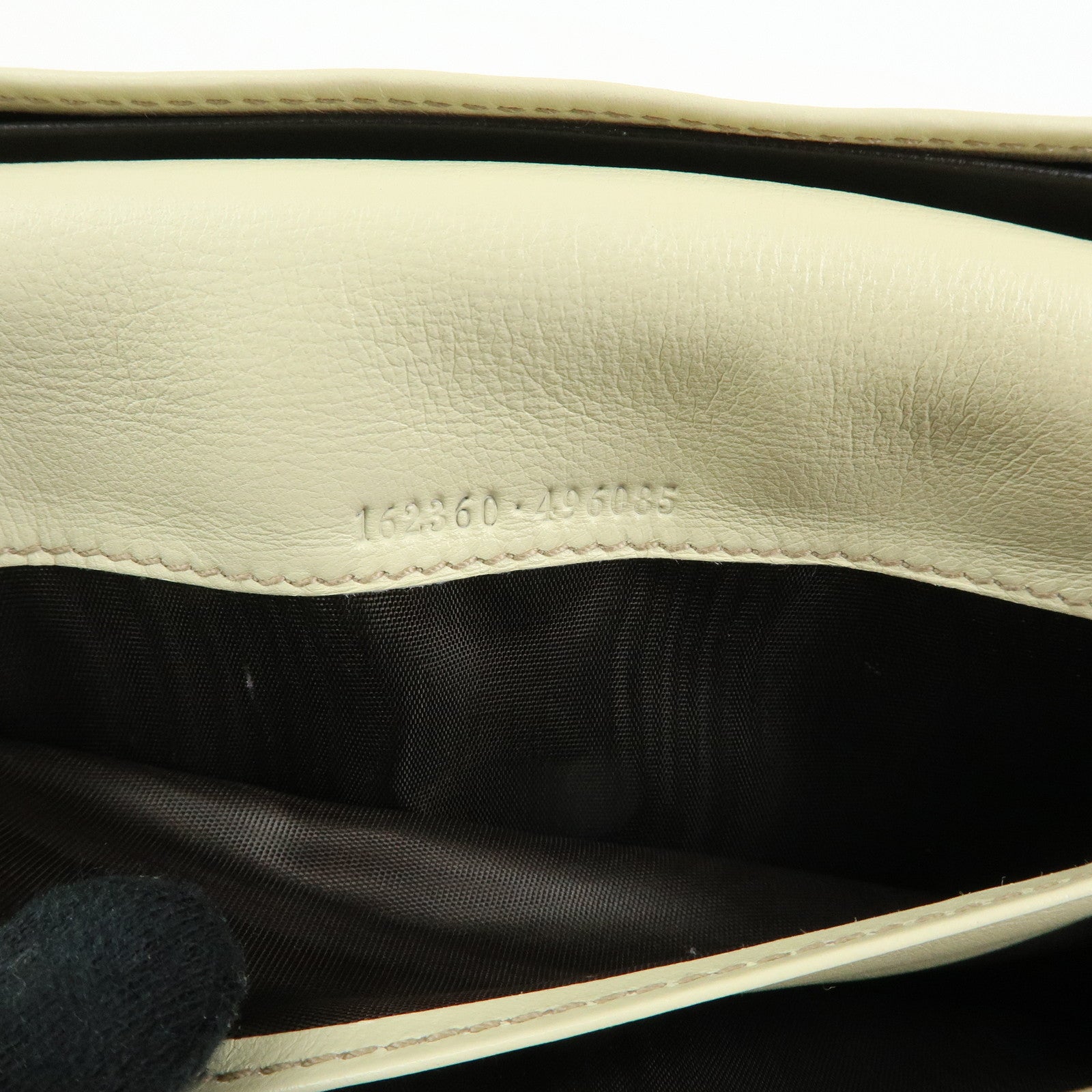 GUCCI Interlocking G Leather W Hook Long Wallet Ivory 162360