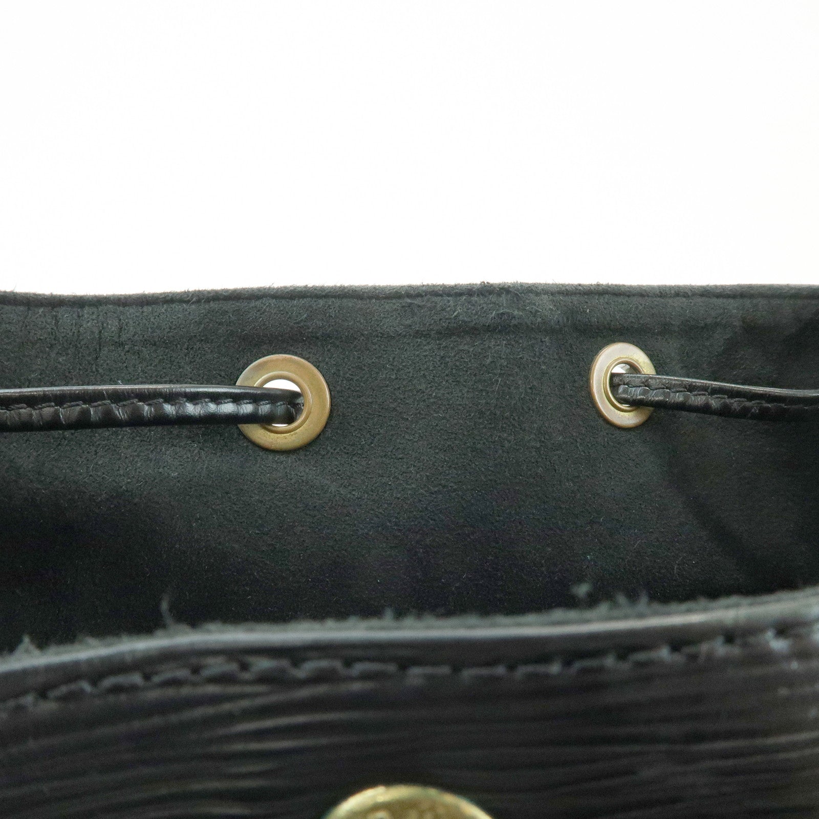 Louis Vuitton Epi Petit Noe Shoulder Bag Noir Black M44102