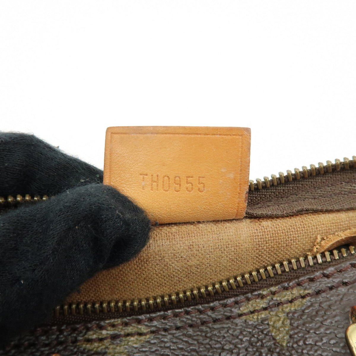 Louis Vuitton Monogram Mini Speedy Hand Bag and Strap M41534 J75011 Lot