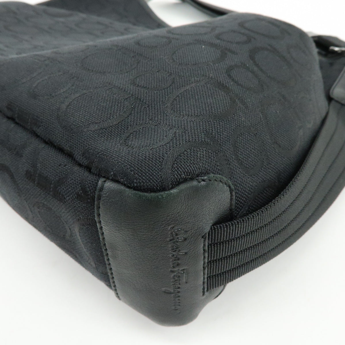 Ferragamo Gancini Canvas Leather Shoulder Bag Hand Bag Black