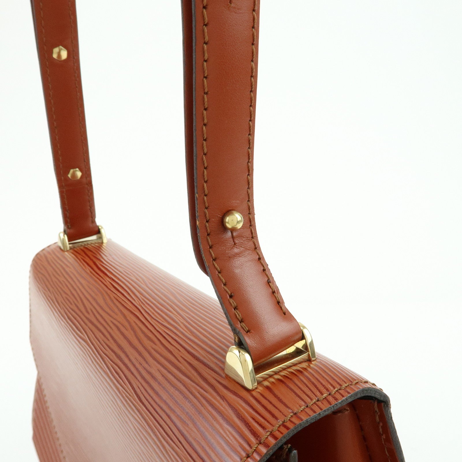 Louis Vuitton Epi Tilsitt Leather Shoulder Bag Kenya Brown M52483