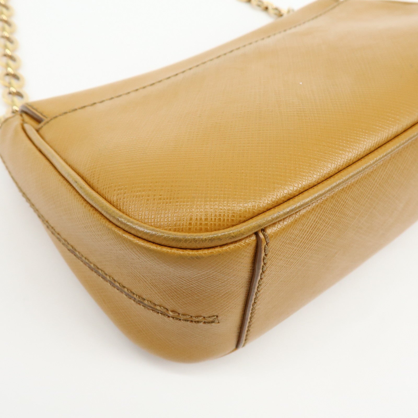 Ferragamo Gancini Leather Chain Shoulder Bag Crossbody Bag Light Brown