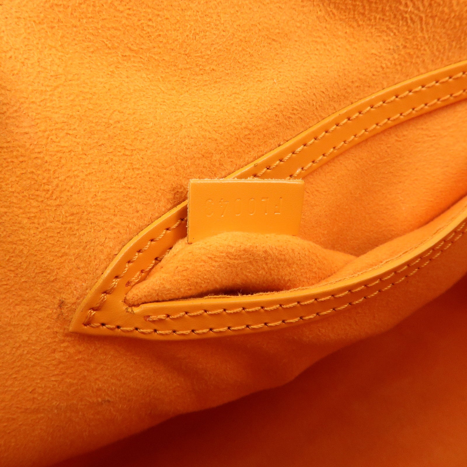 Louis Vuitton Epi Leather Alma PM Hand Bag Mandarin Orange M5124H