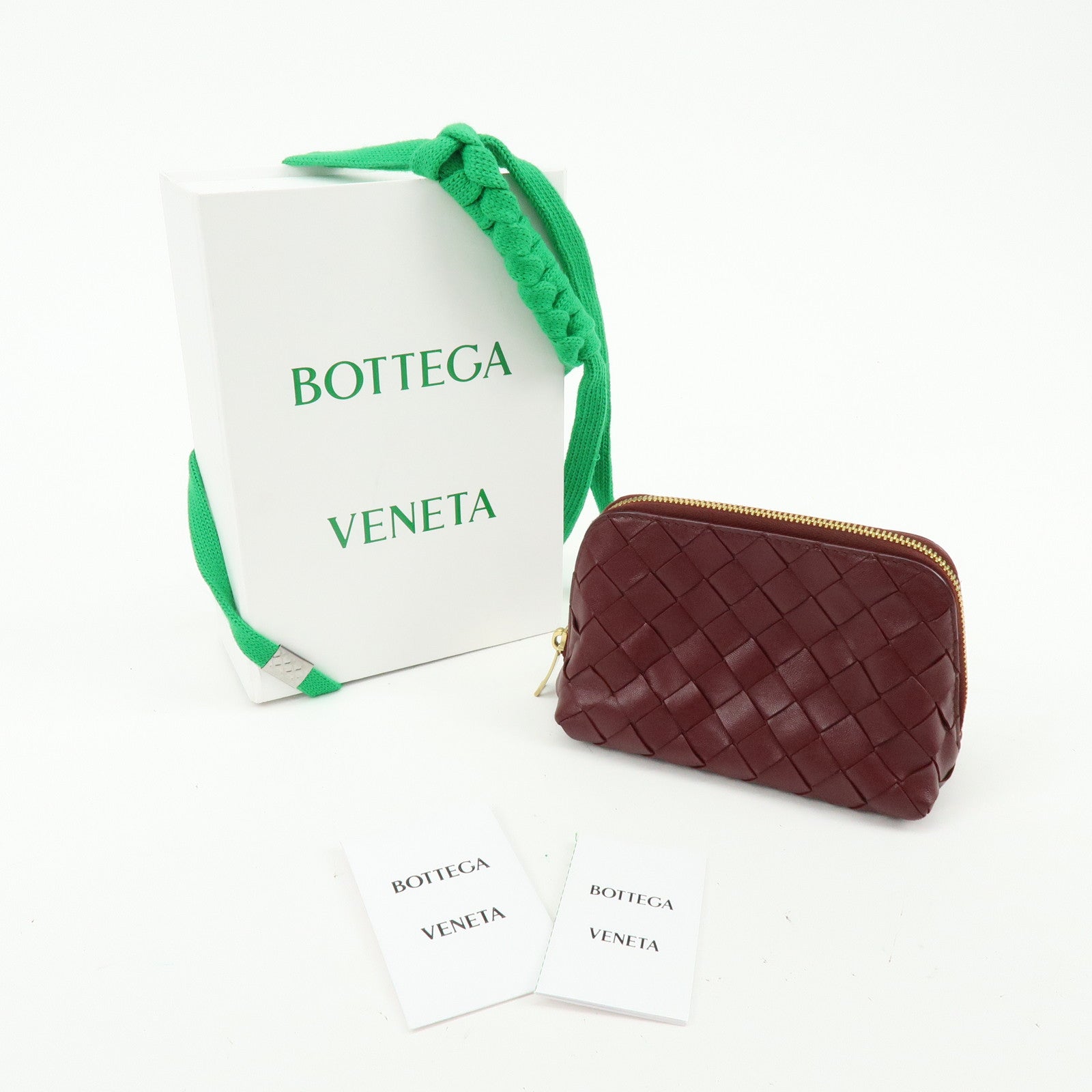 BOTTEGA VENETA Intrecciato Leather Pouch Cosmetic Case Bordeaux　