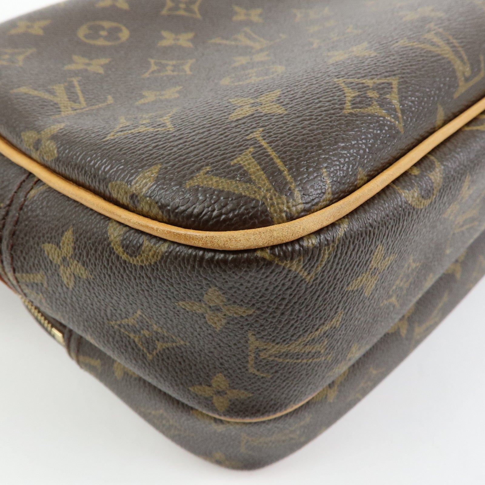 Louis Vuitton Monogram Reporter PM Shoulder Crossbody Bag M45254