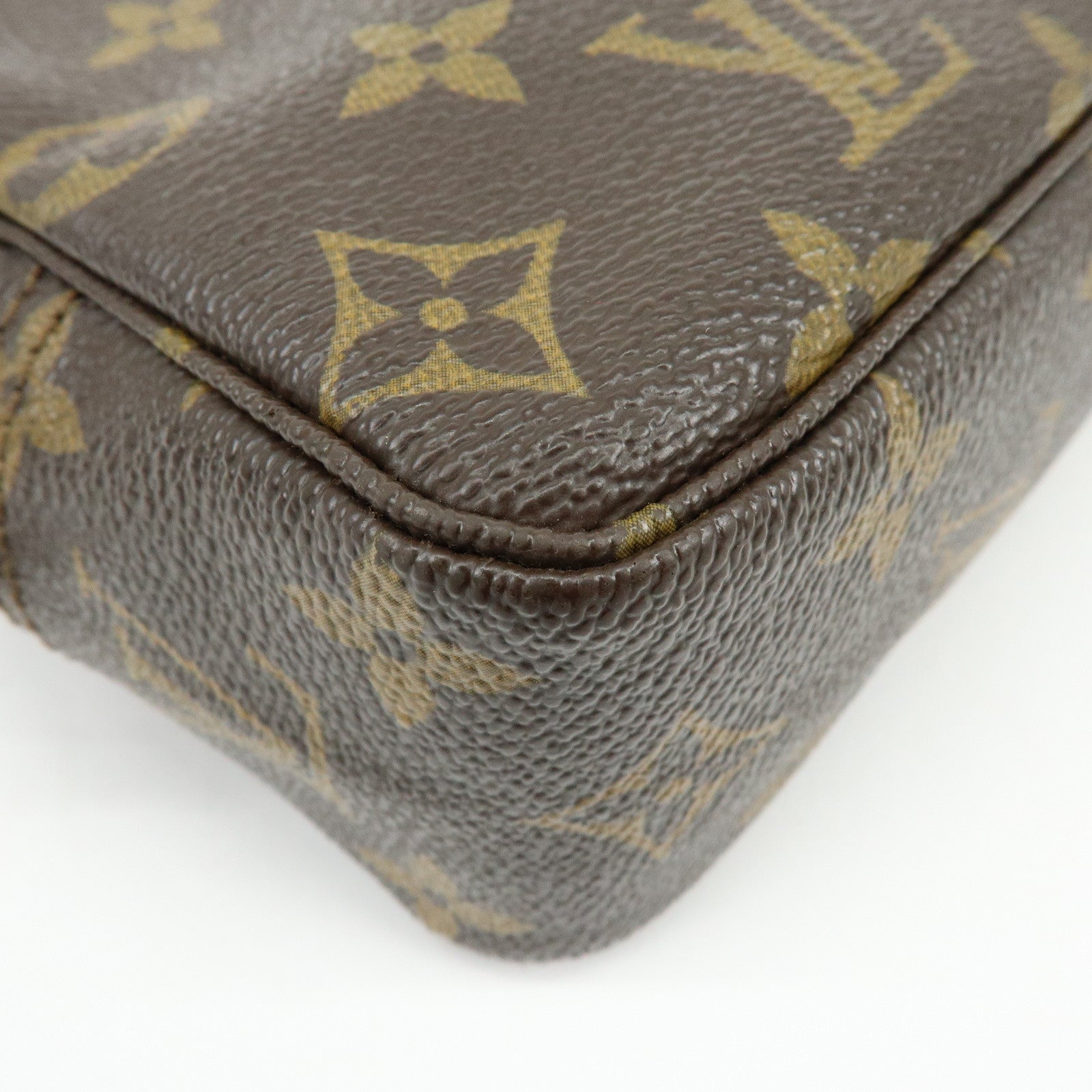 Louis Vuitton Monogram Canavs Trousse Toilette 18 Pouch Brown