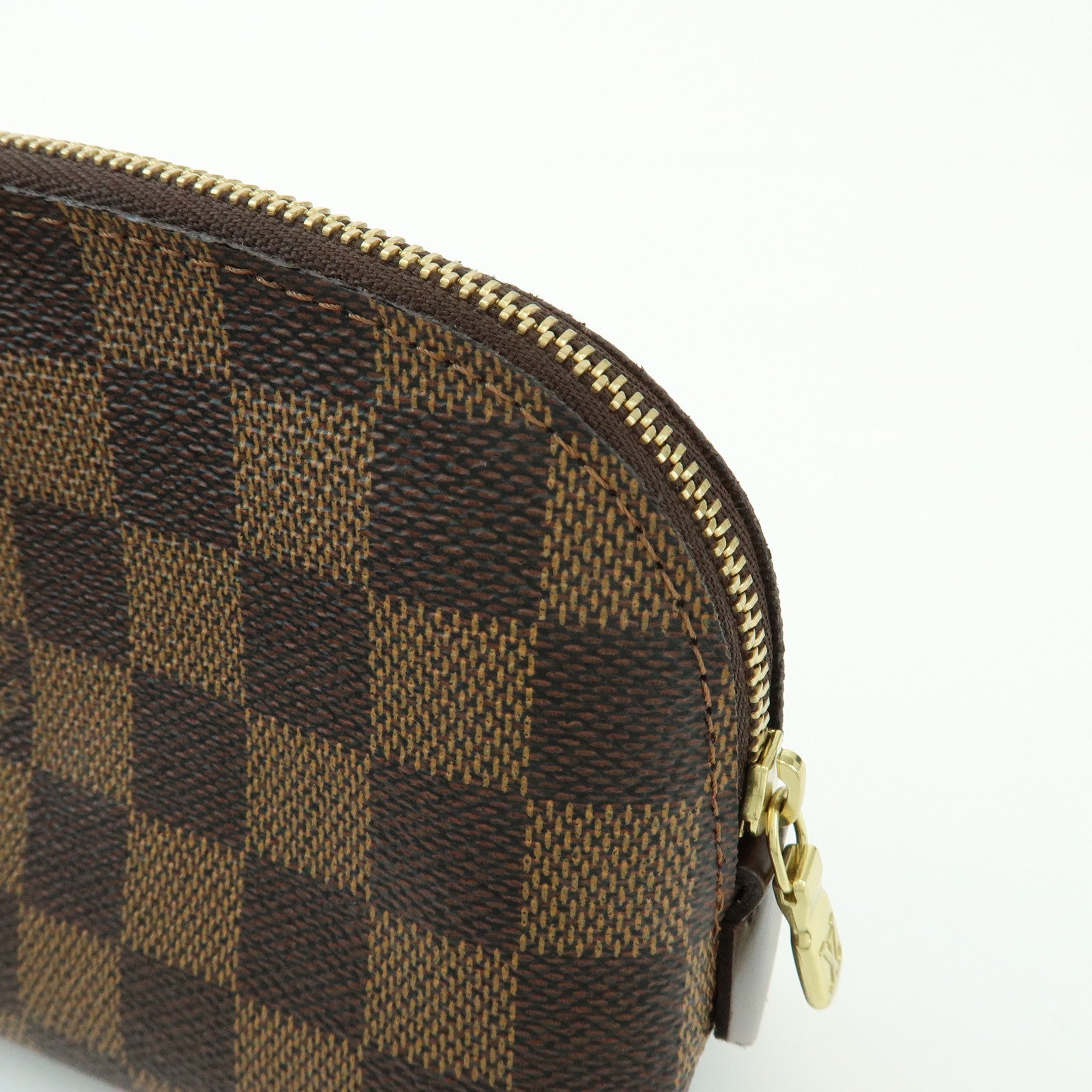 Louis Vuitton Damier Pochette Cosmetic PM Pouch Damier Ebene N47516
