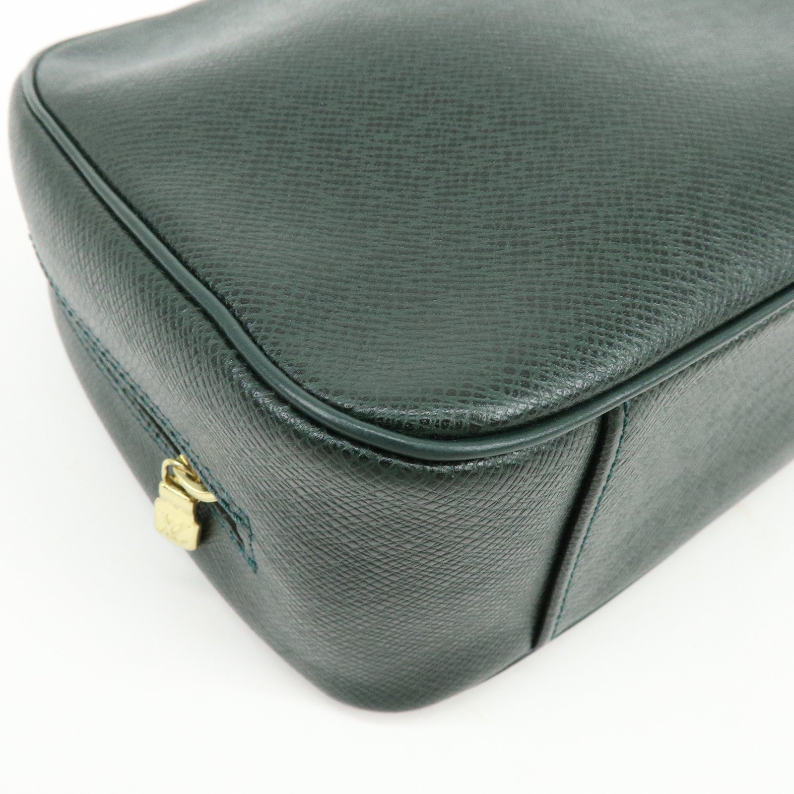 Louis Vuitton Taiga Leather Trousse Toilette GM Pouch Epicea M30214
