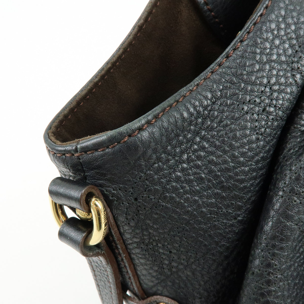 Louis Vuitton Monogram Leather Mahina L Shoulder Bag Noir M95765