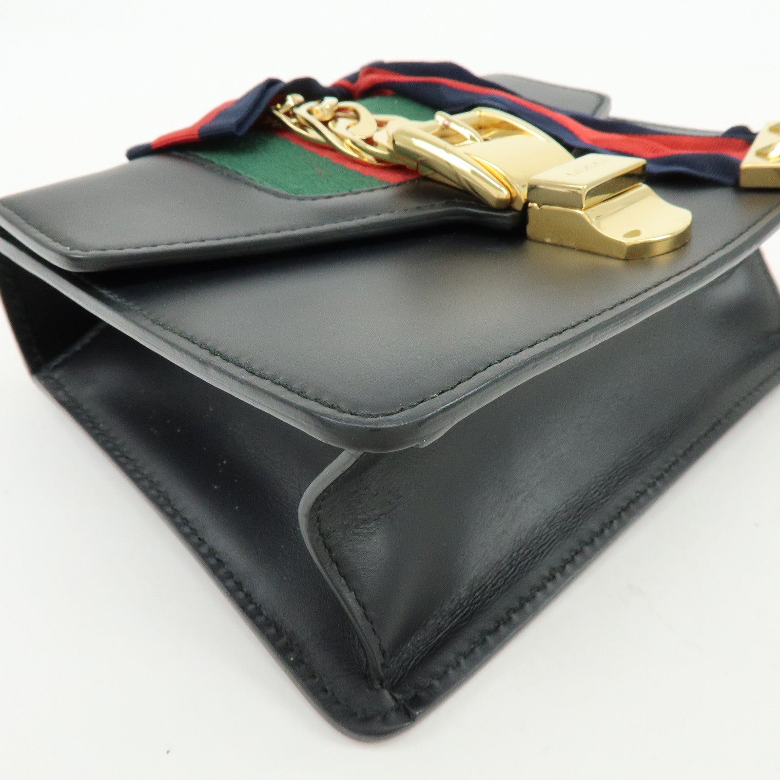 GUCCI Sylvie Sherry Calf Leather Chain Shoulder Bag Black 431666