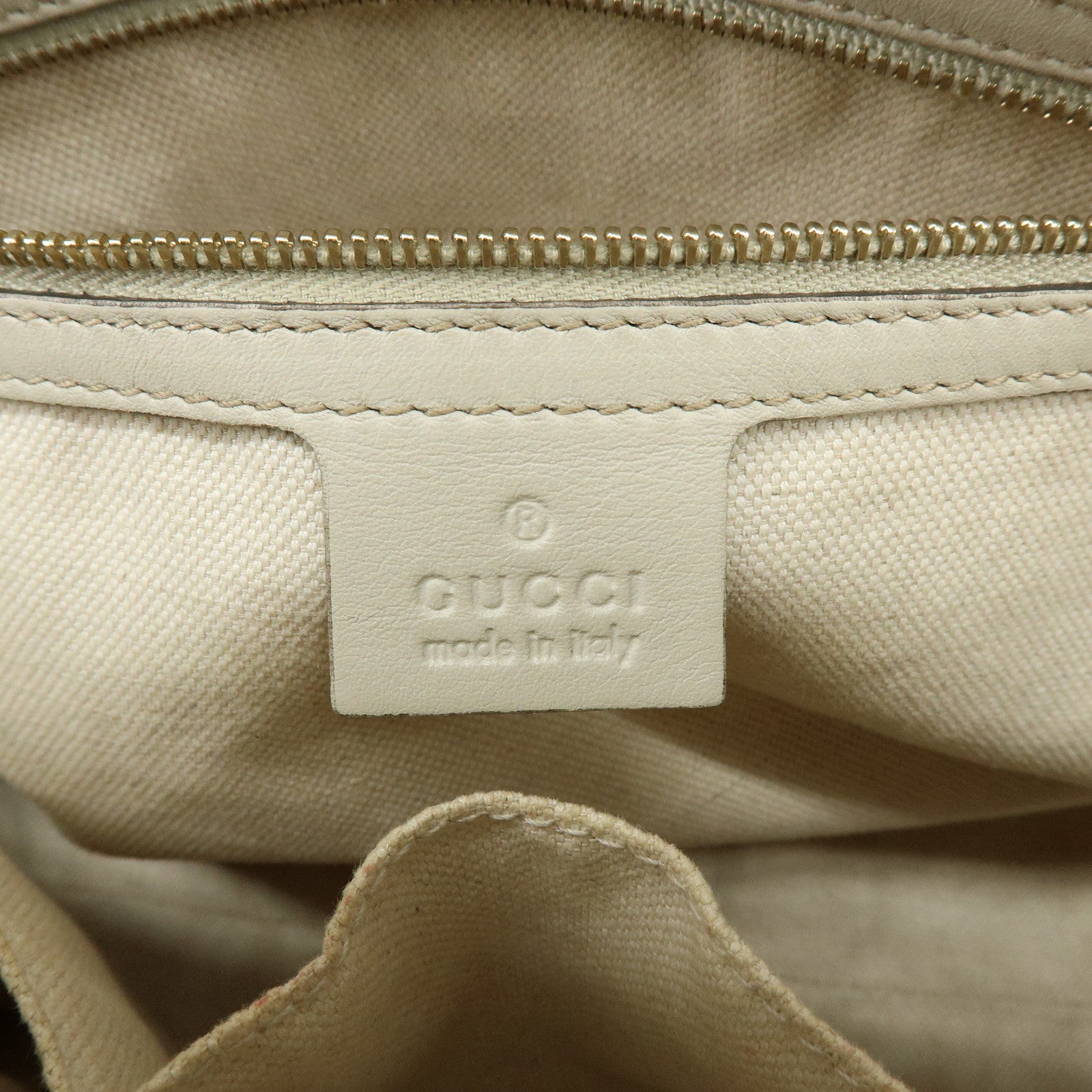 GUCCI Interlocking G Lovely Heart Guccissima Leather Tote Bag 257069