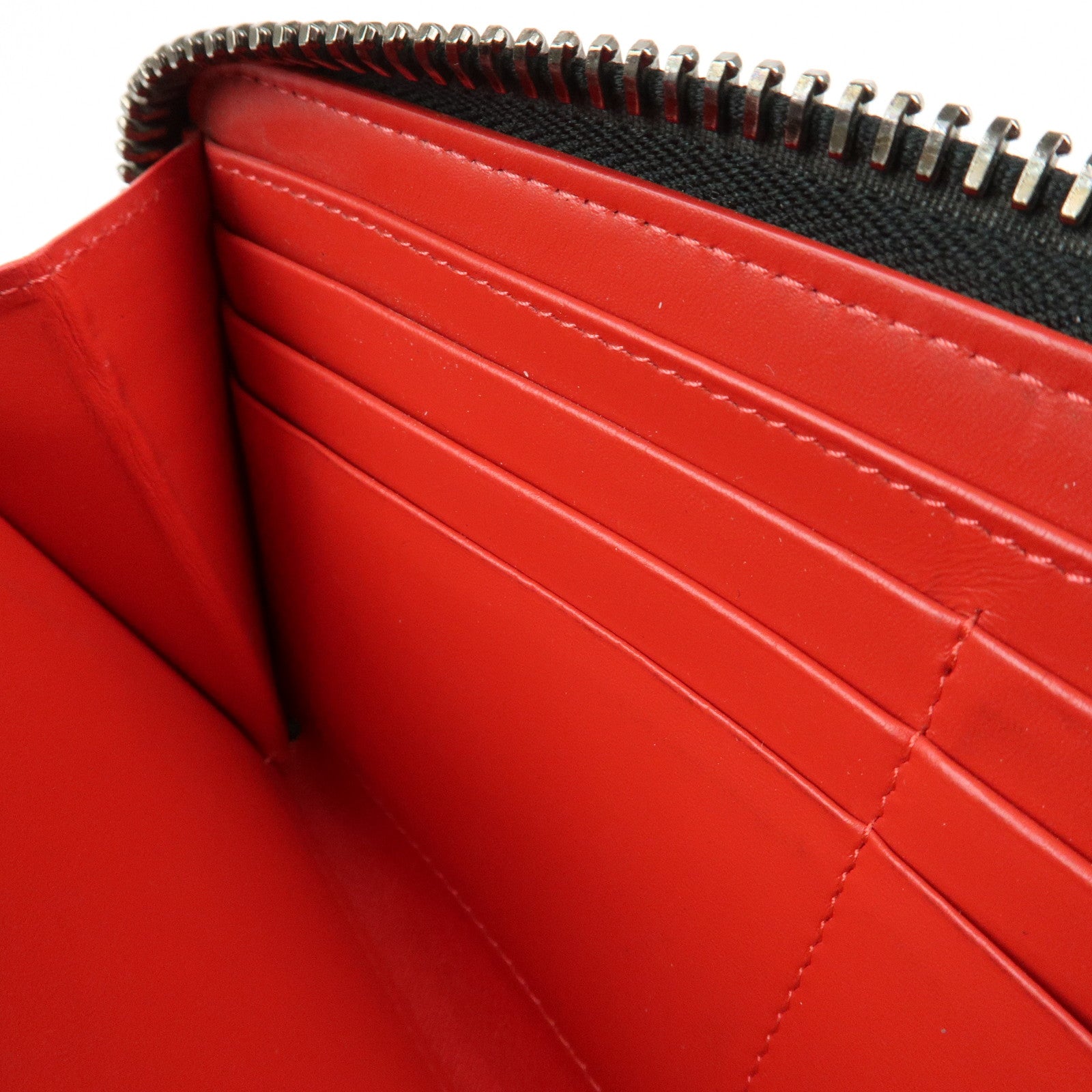 Christian Louboutin Studs Leather Round Zippy Long Wallet Black