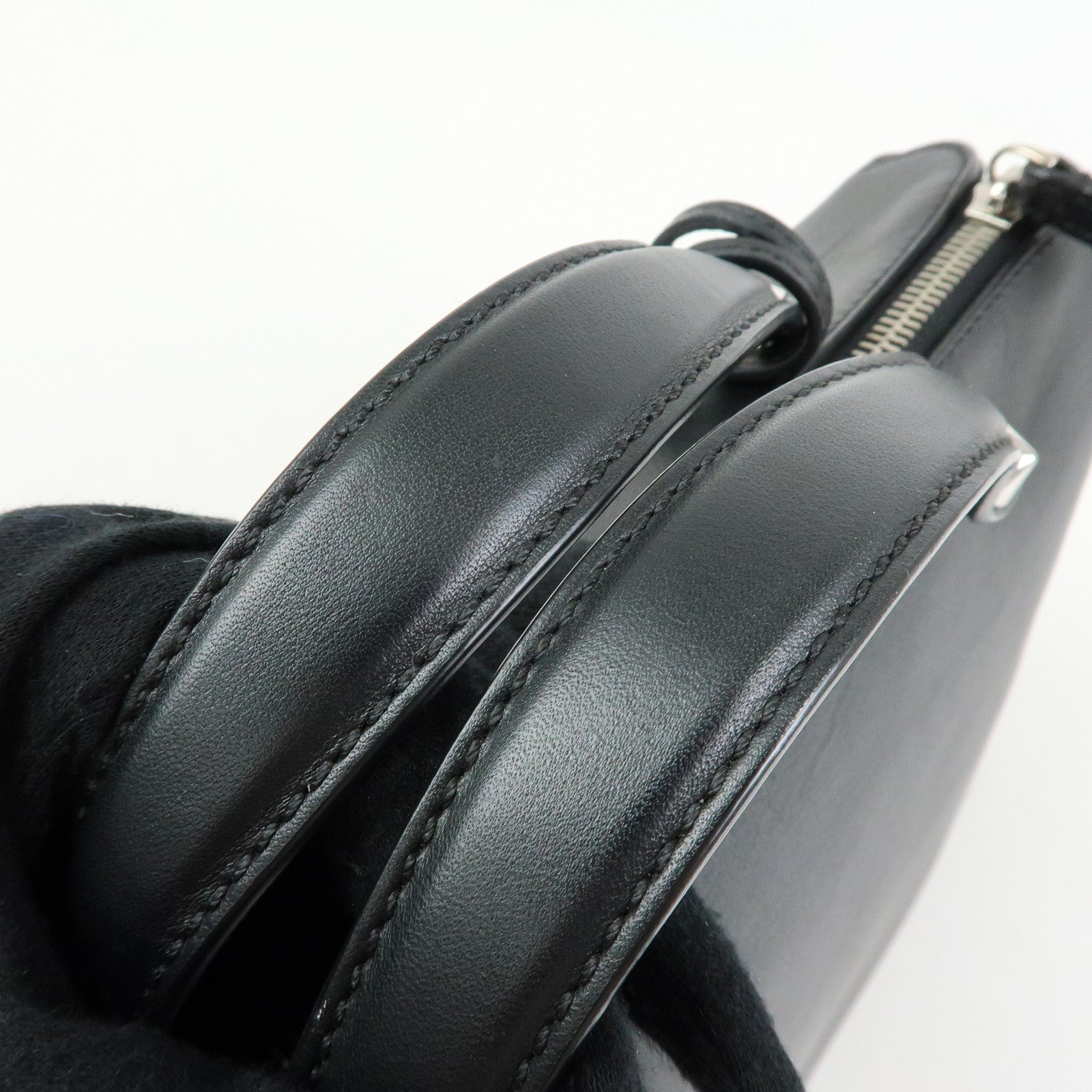 FENDI By The Way Large Leather 2Way Bag Hand Bag Black 8BL125