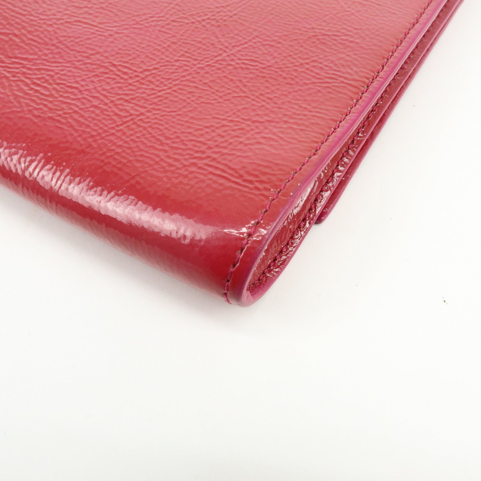 SAINT LAURENT PARIS Cassandra Patent Leather Clutch Bag Pink 203855