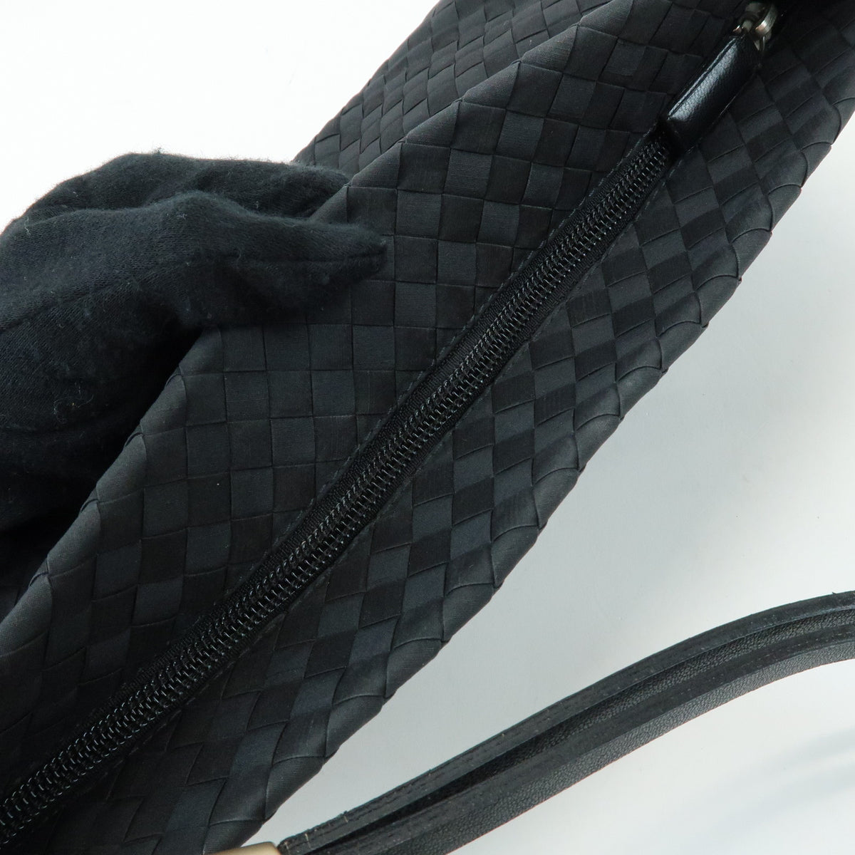 BOTTEGA VENETA Intrecciato Nylon Leather Shoulder Bag Hand Bag Black