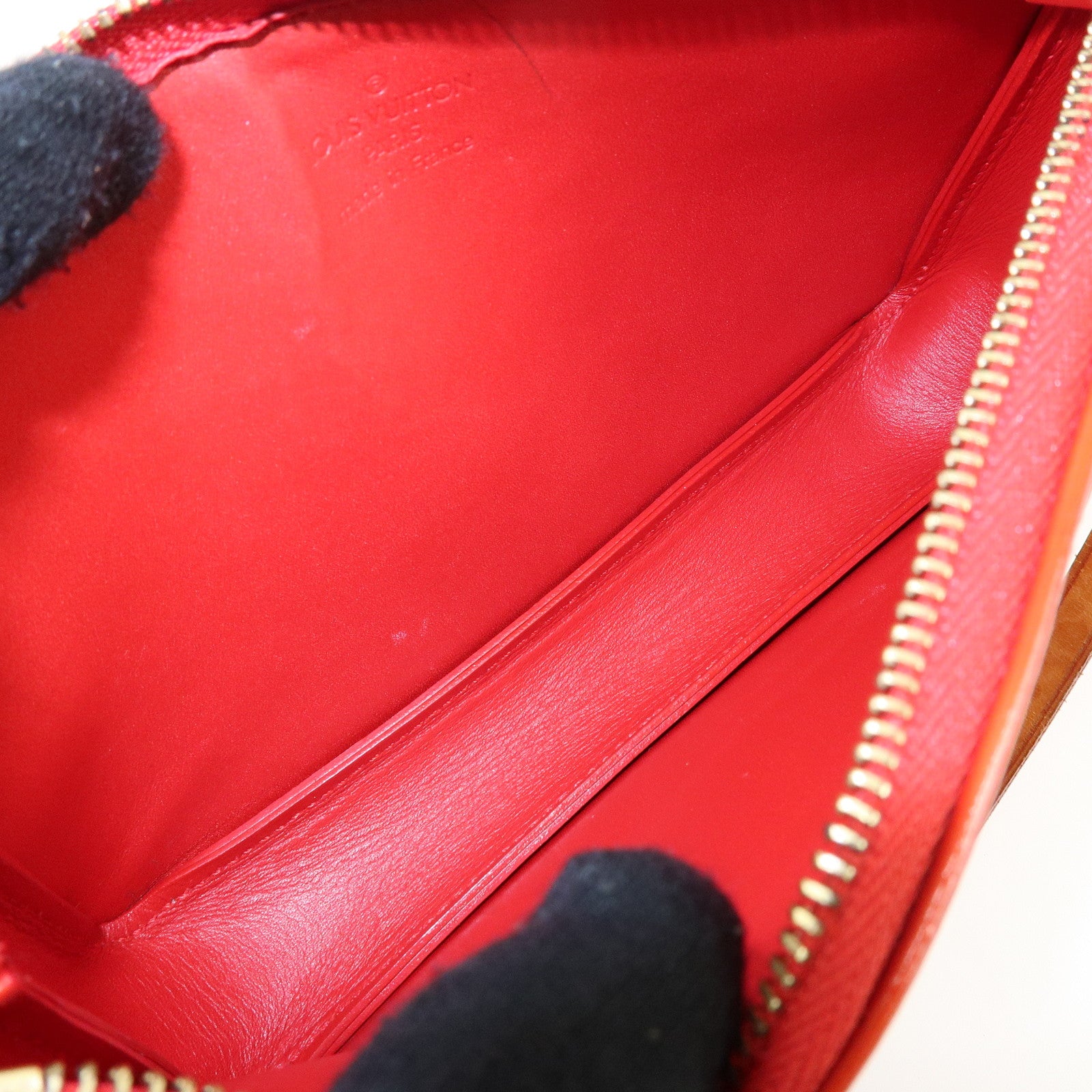 Louis Vuitton Monogram Vernis Lexington Accessoires Pouch Rouge M91132